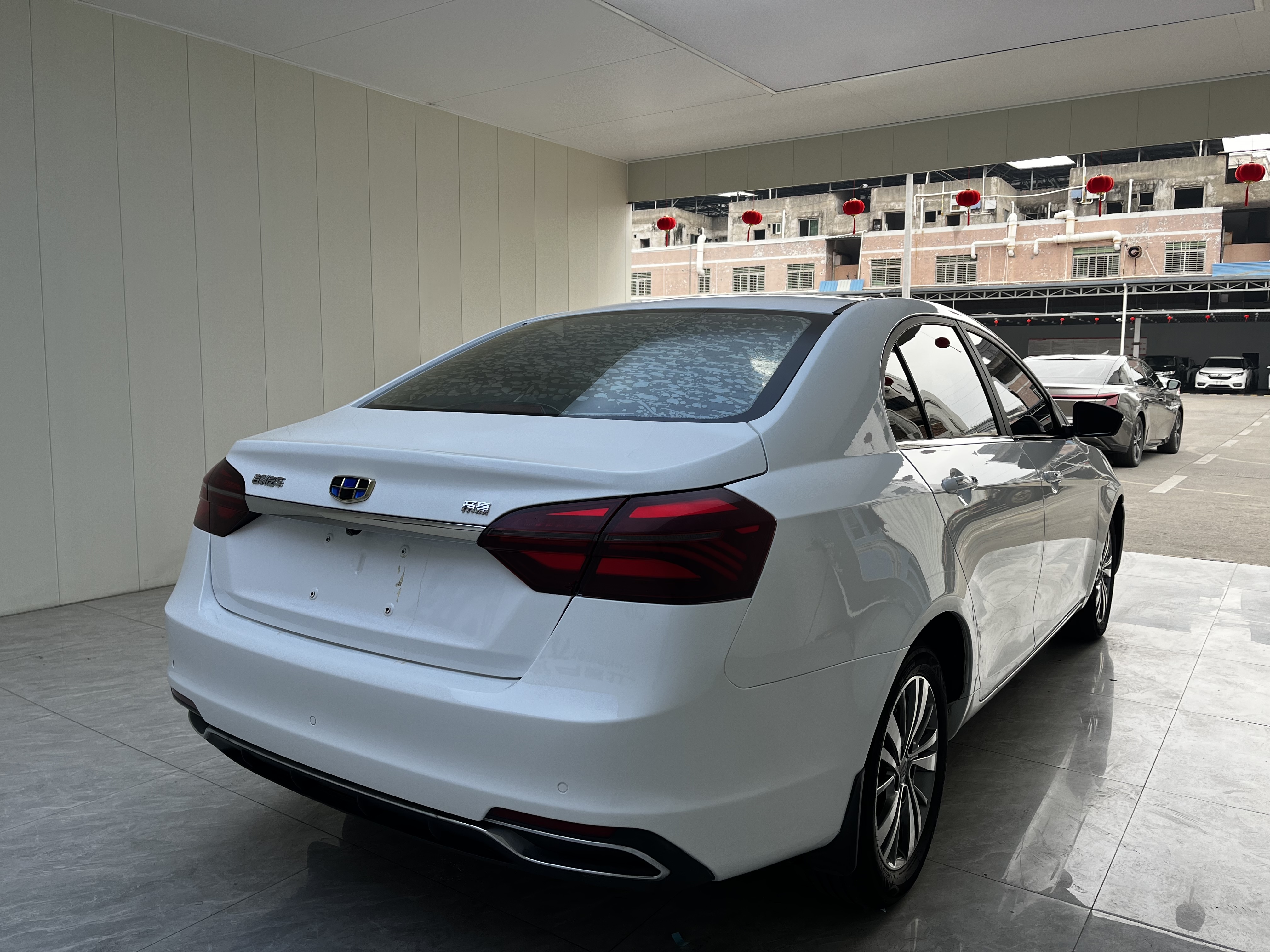 GEELY Emgrand 2018 #9 GEELY Emgrand 2018 car image #9