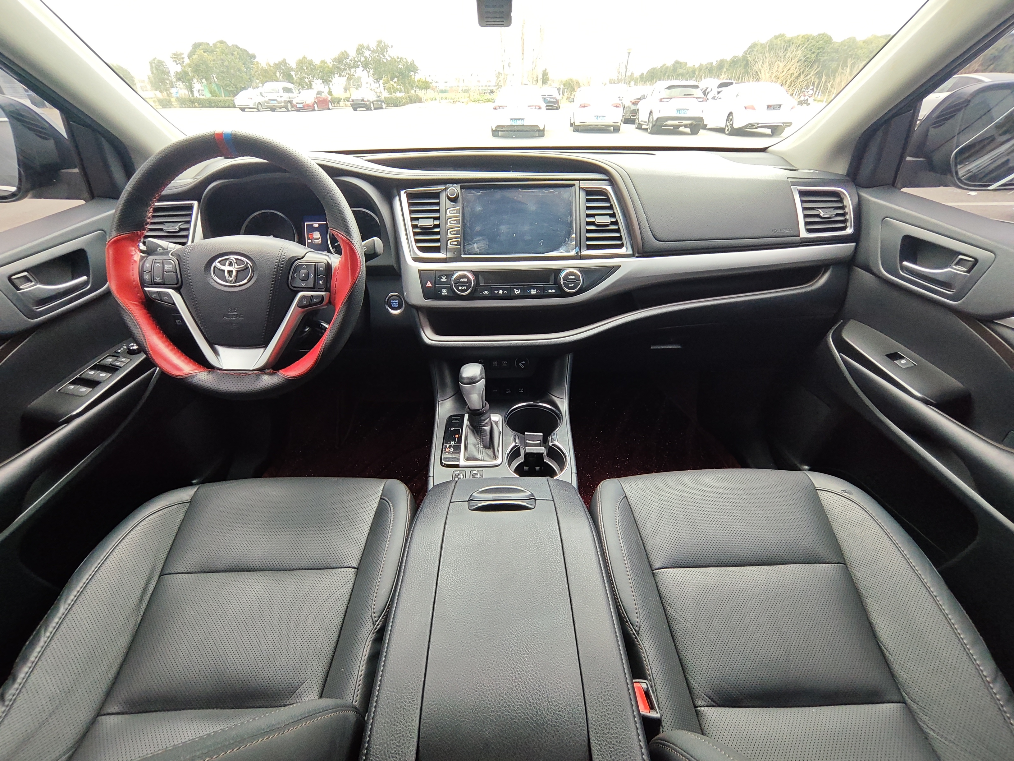 Toyota Highlander 2020 immagine di auto #9