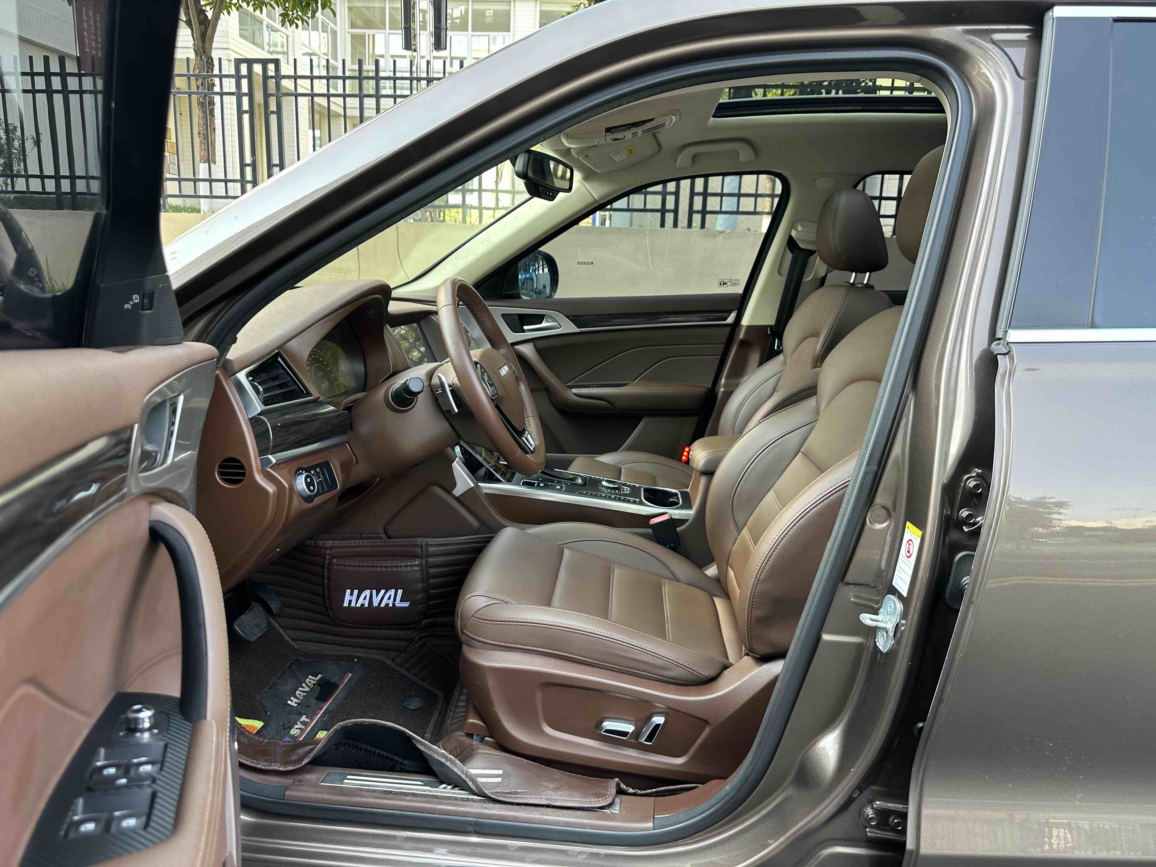 Haval H7 2016 #9 Haval H7 2016 car image #9