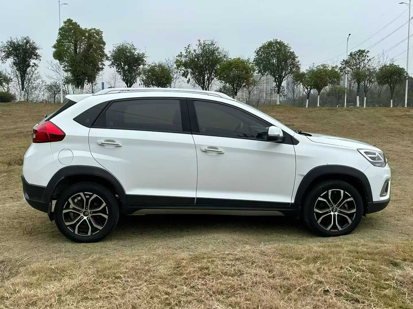 Chery Tiggo 3x 2019 car image #9
