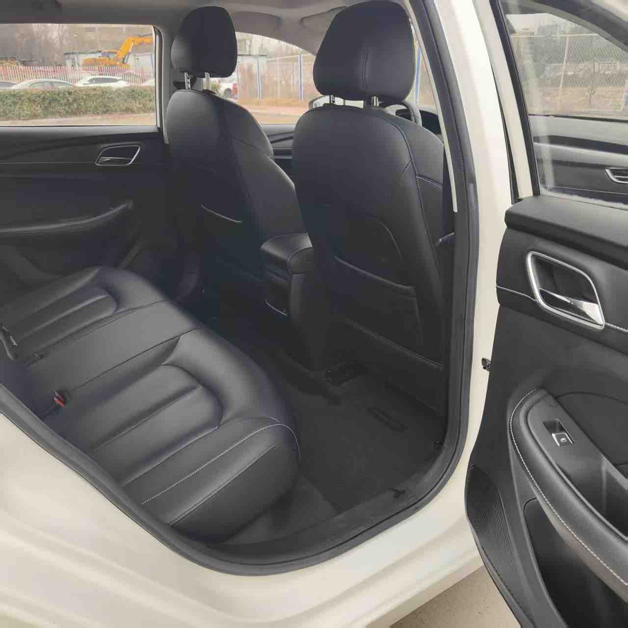 荣威 荣威Ei5 2019 汽车图片 #9