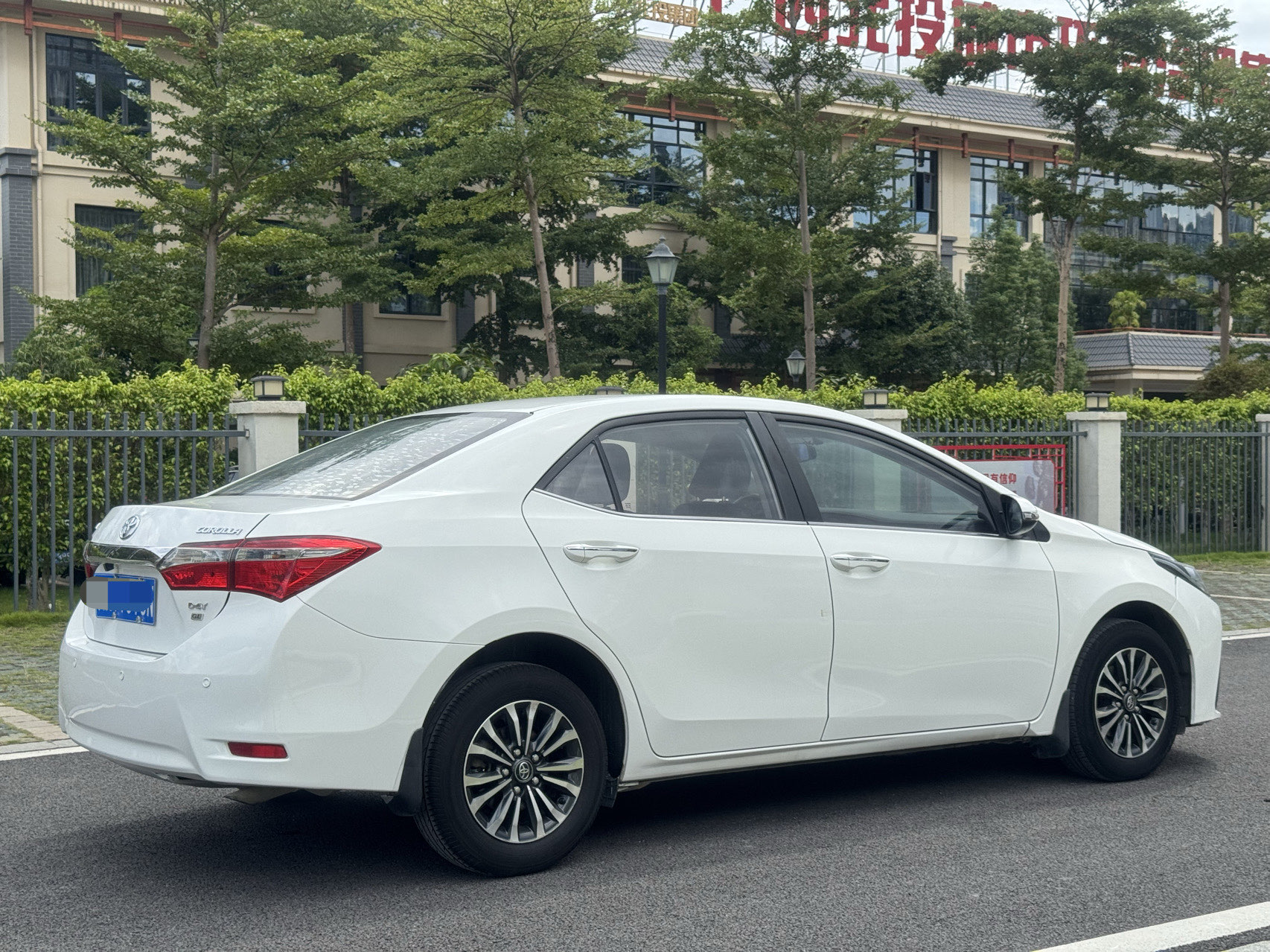 Corolla 2019 car image #9