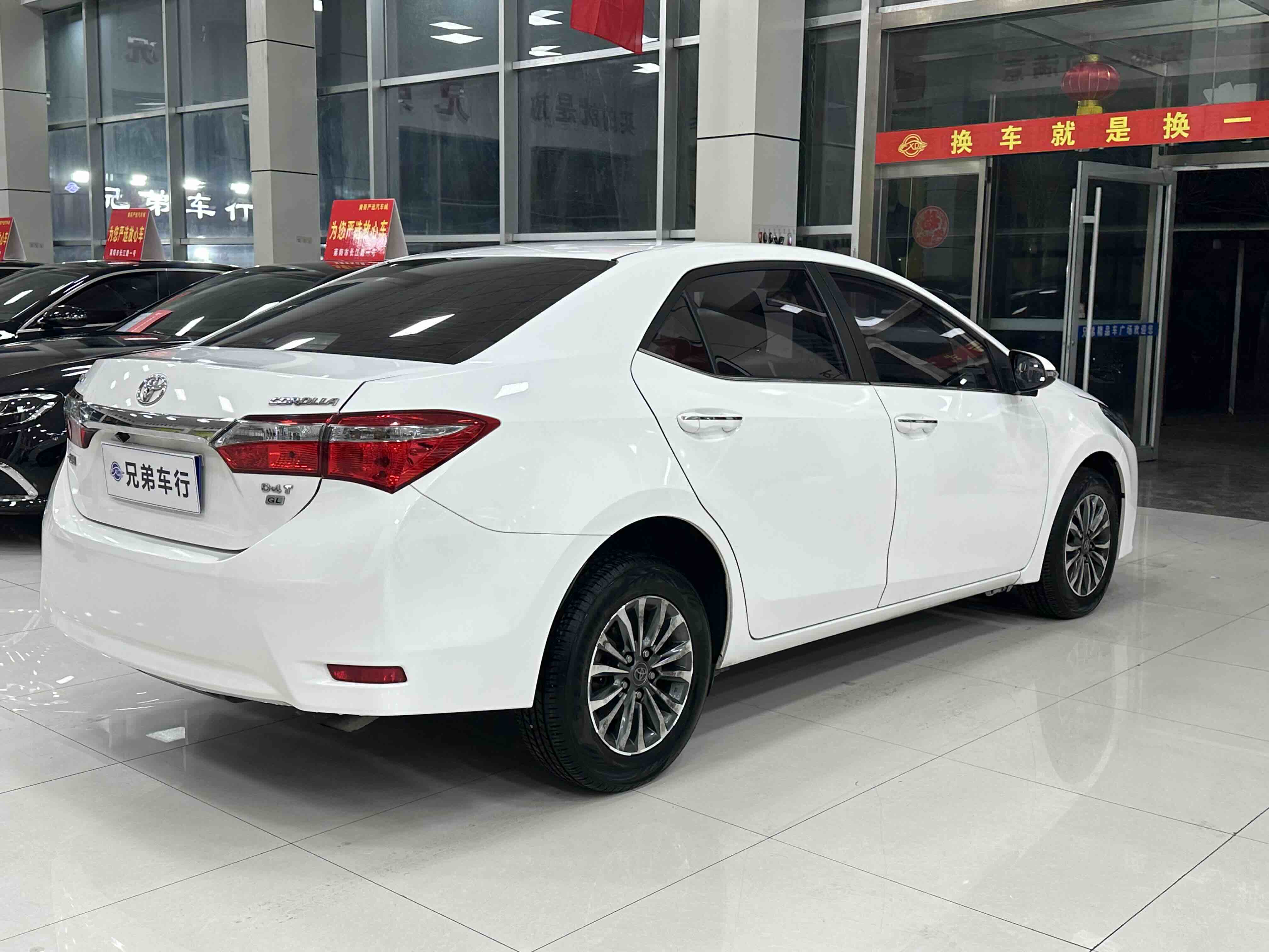 Toyota Corolla 2018 #9 Toyota Corolla 2018 car image #9