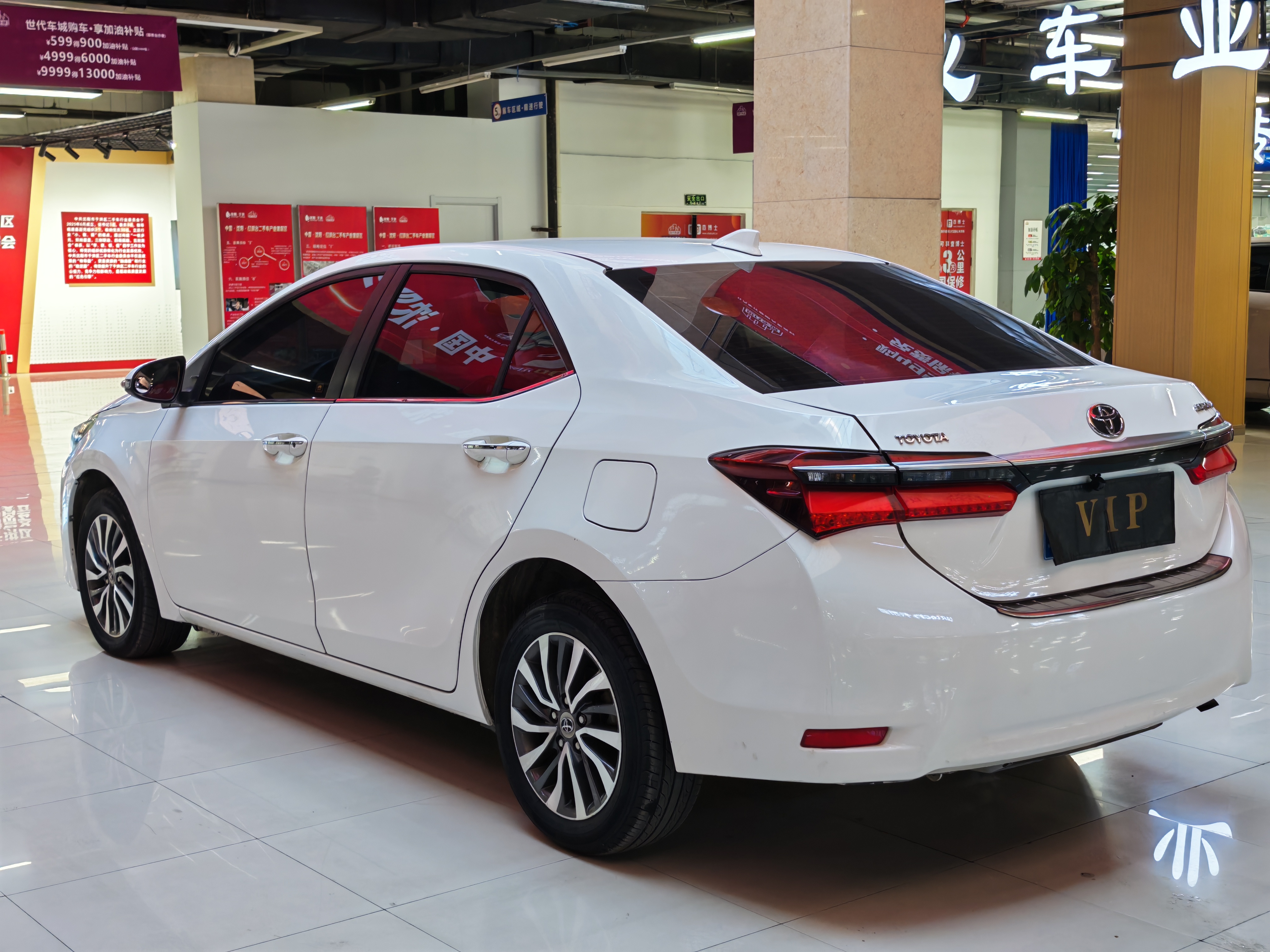 Toyota Corolla 2018 #9 Toyota Corolla 2018 car image #9