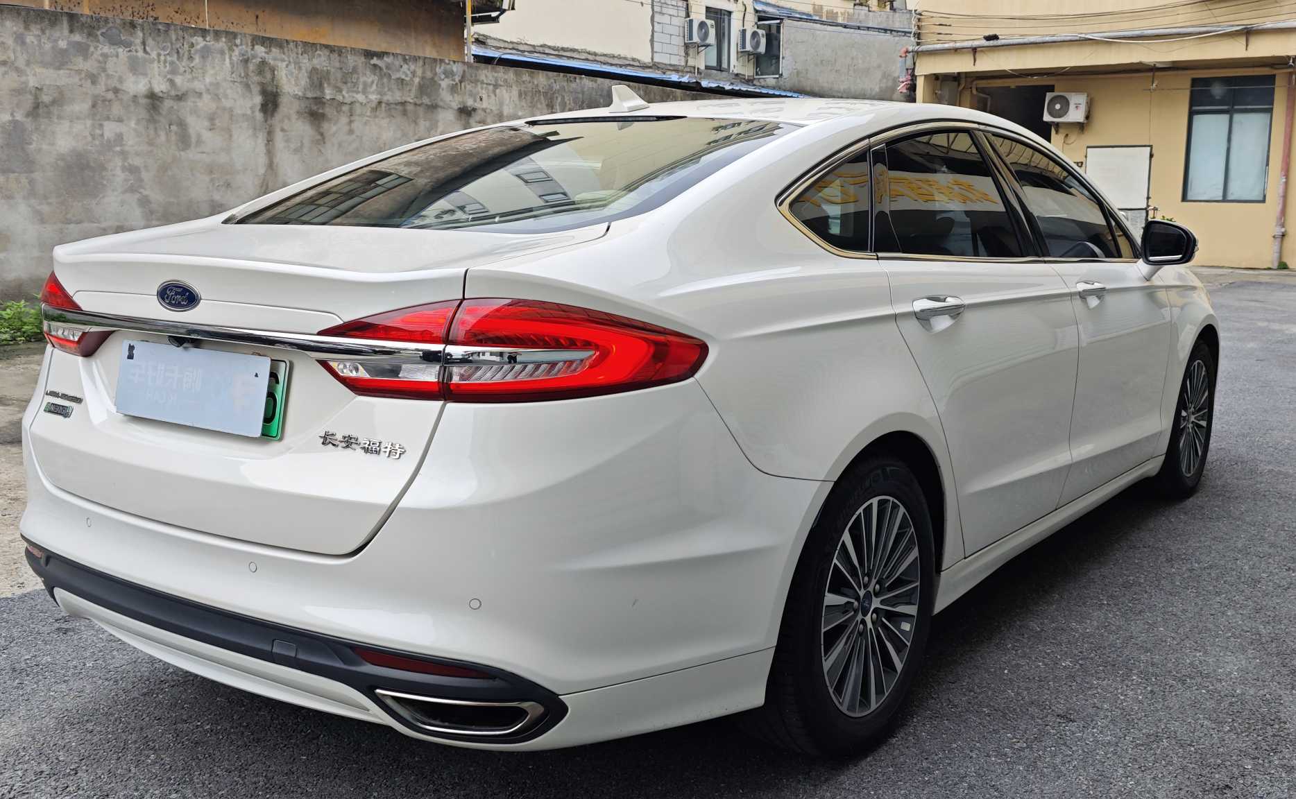 Ford Mondeo New Energy 2018 #9 Ford Mondeo New Energy 2018 صورة سيارة #9