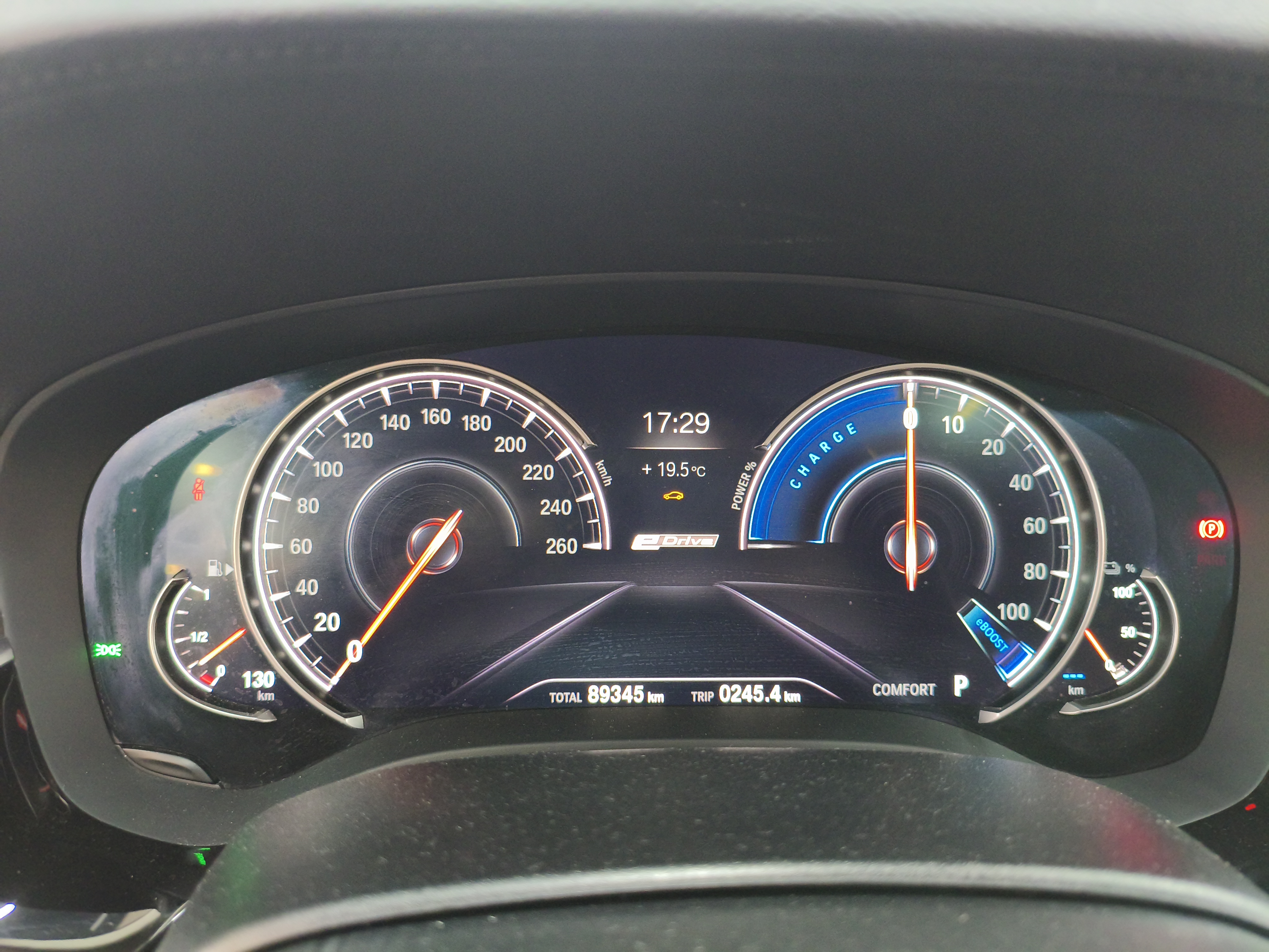 BMW 5 Series New Energy 2018 car image #9