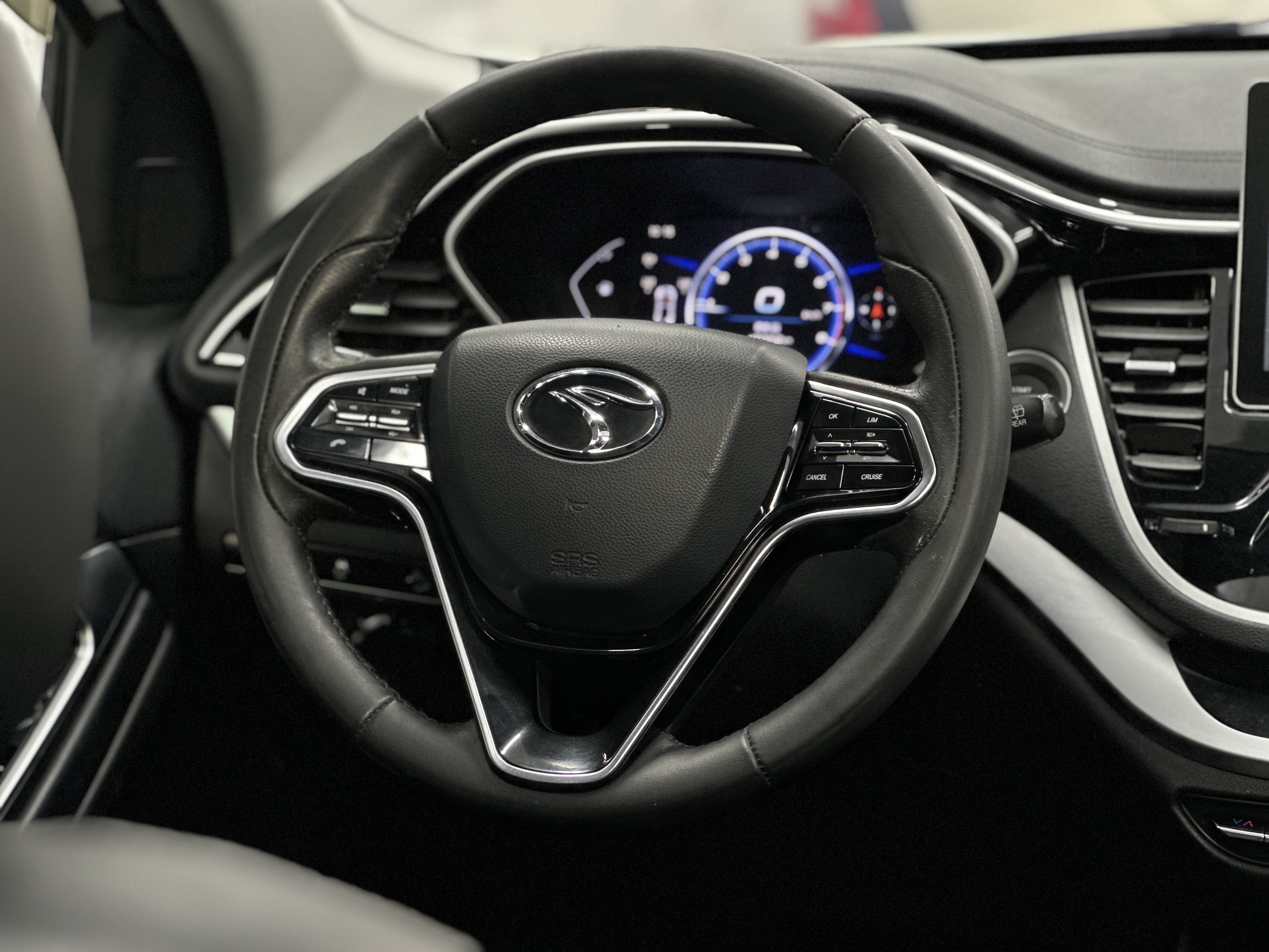Soueast DX7 2019 #9 Soueast DX7 2019 car image #9
