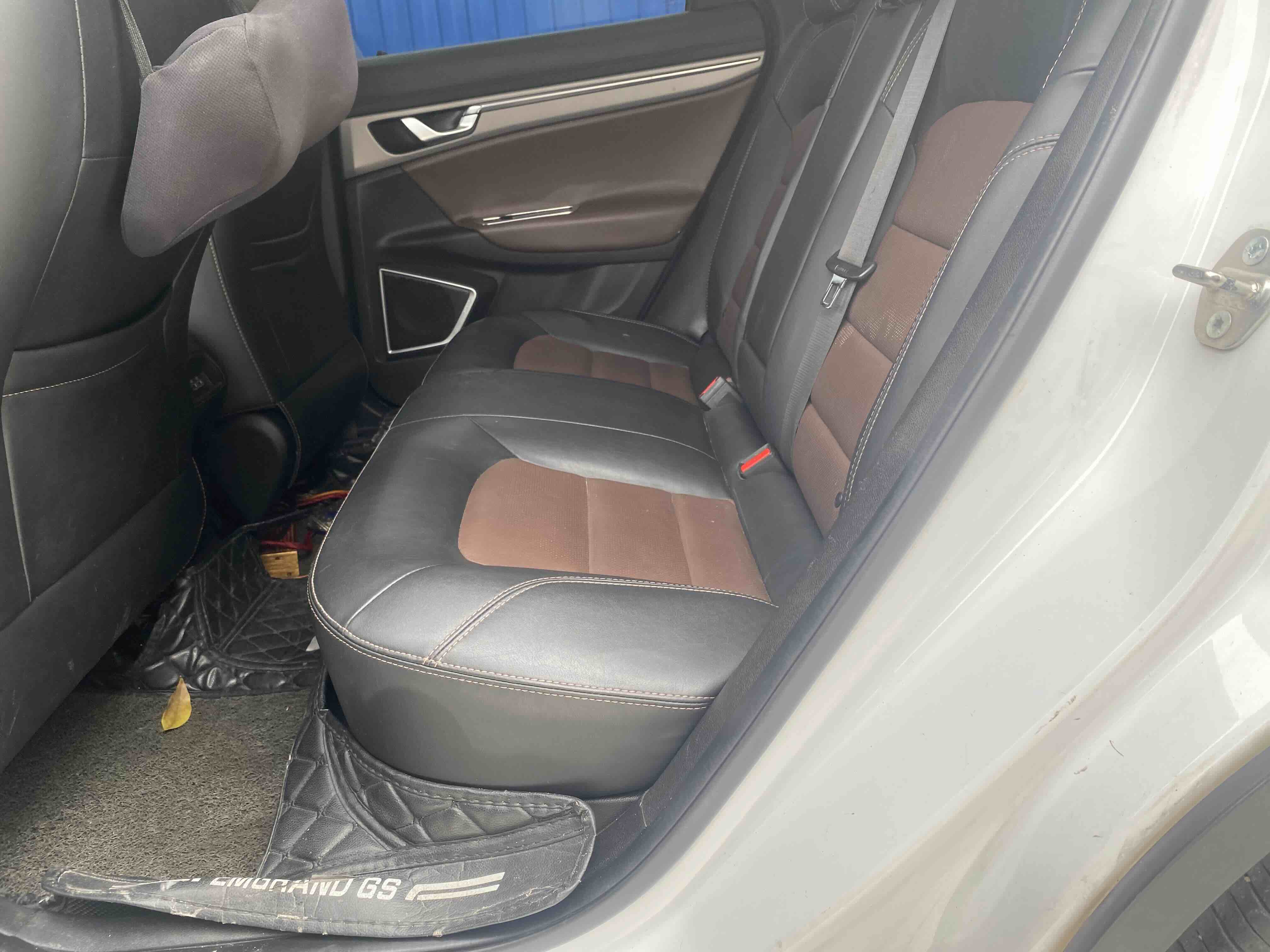 GEELY 2018 #9 GEELY 2018 car image #9