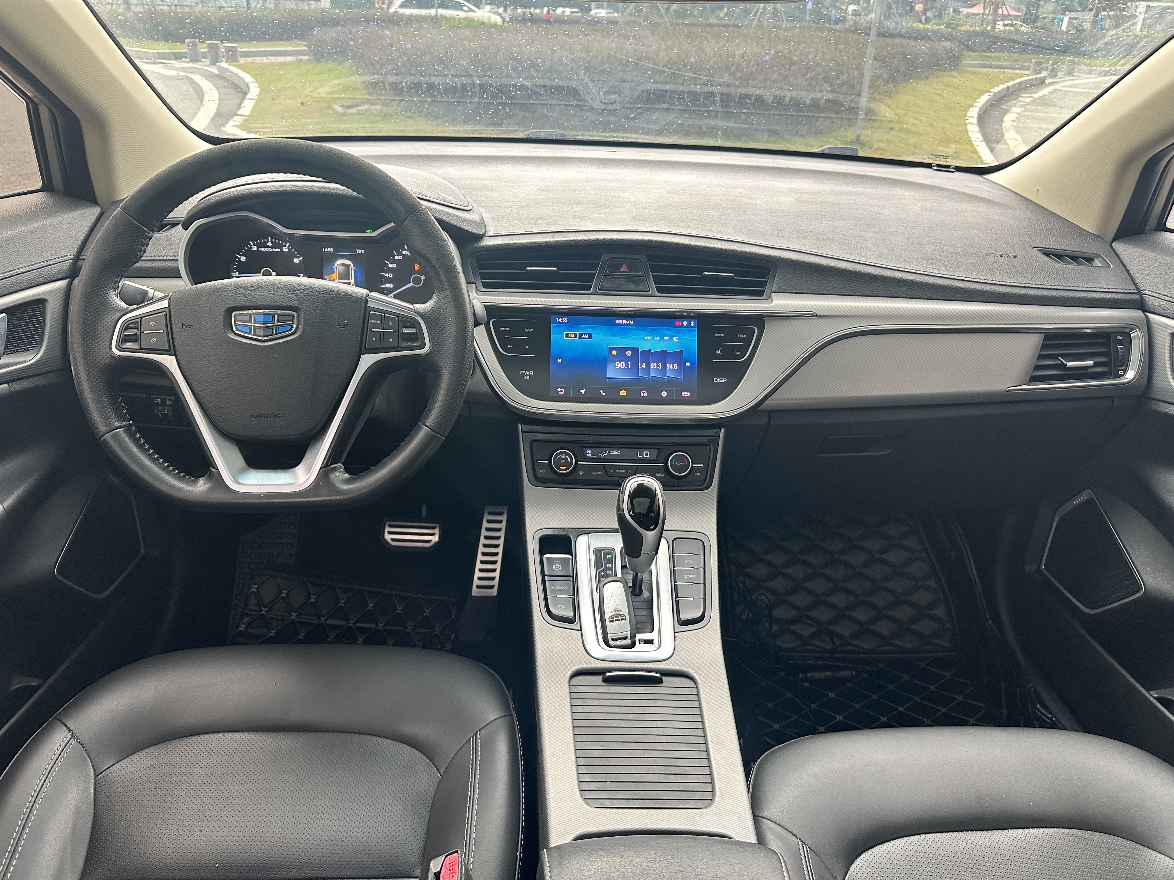 Emgrand GS 2019 #9 Emgrand GS 2019 car image #9