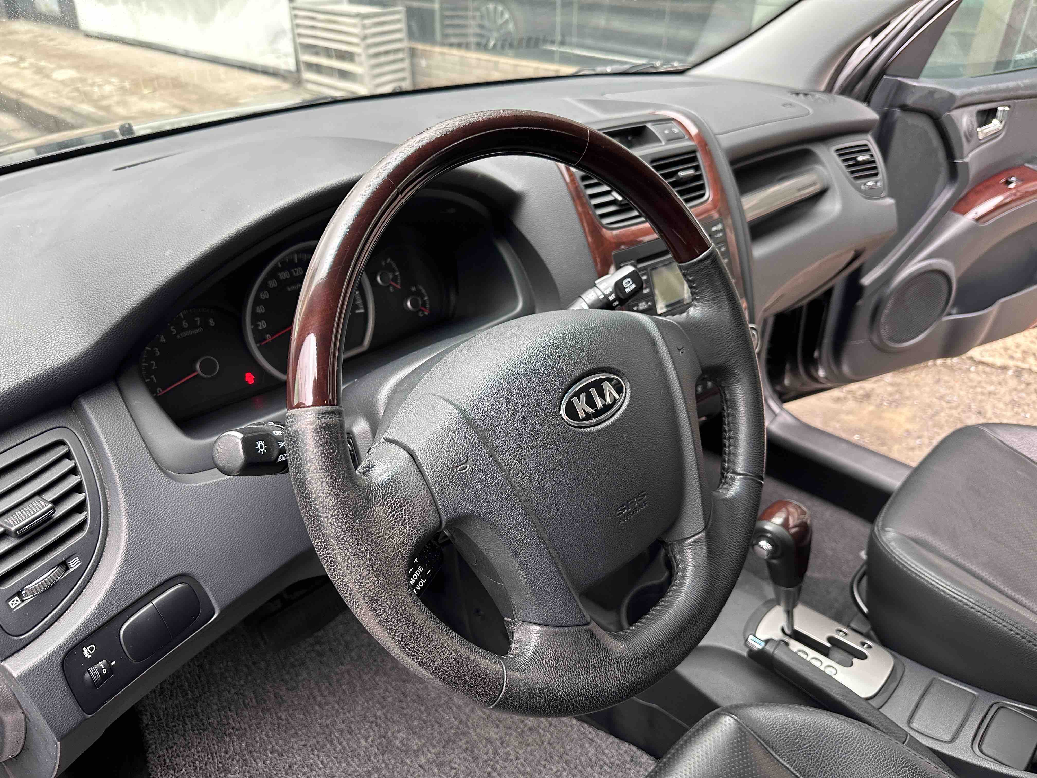 Kia Sportage 2010 immagine di auto #9