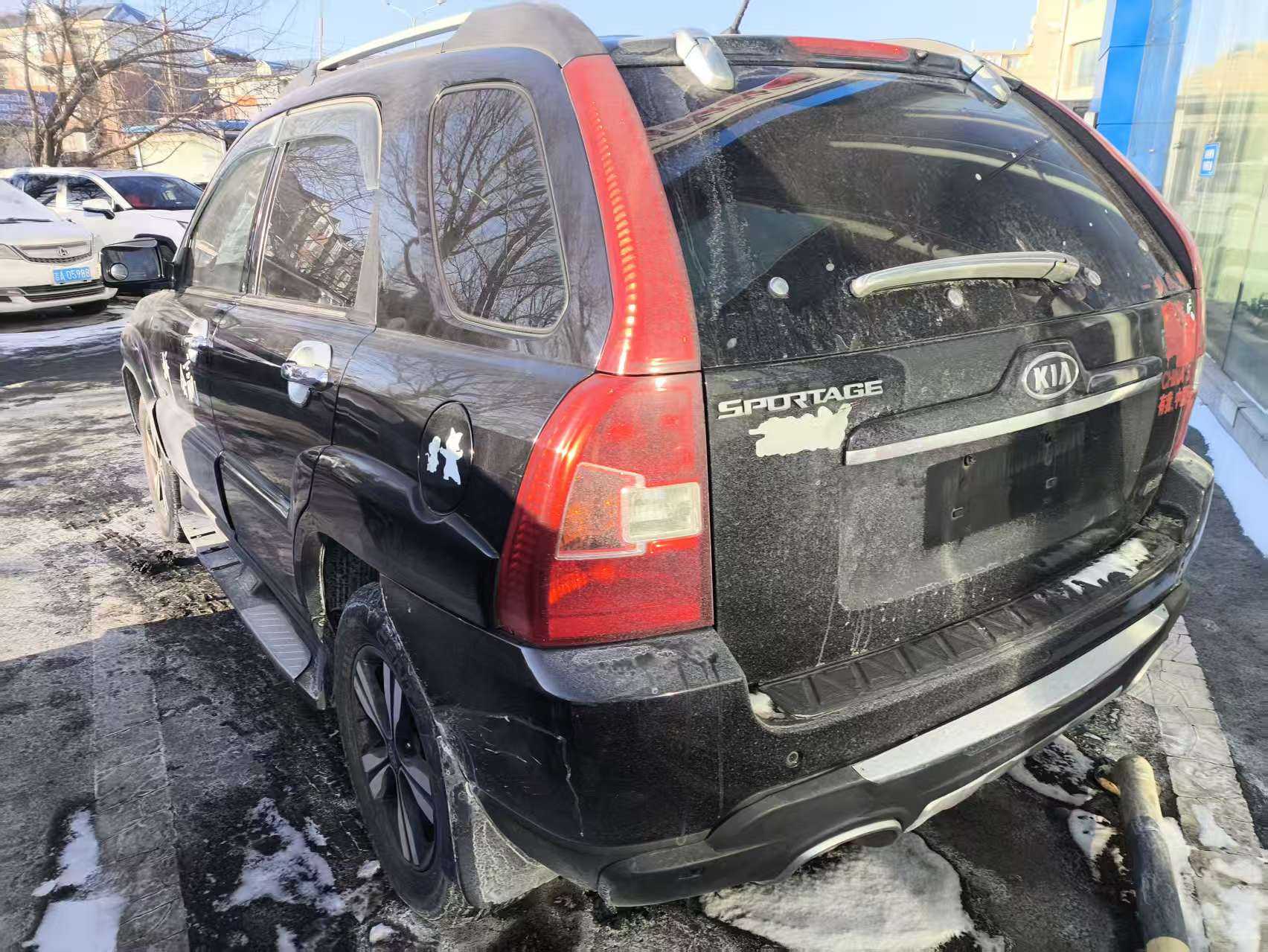 起亚 狮跑 2010 汽车图片 #9