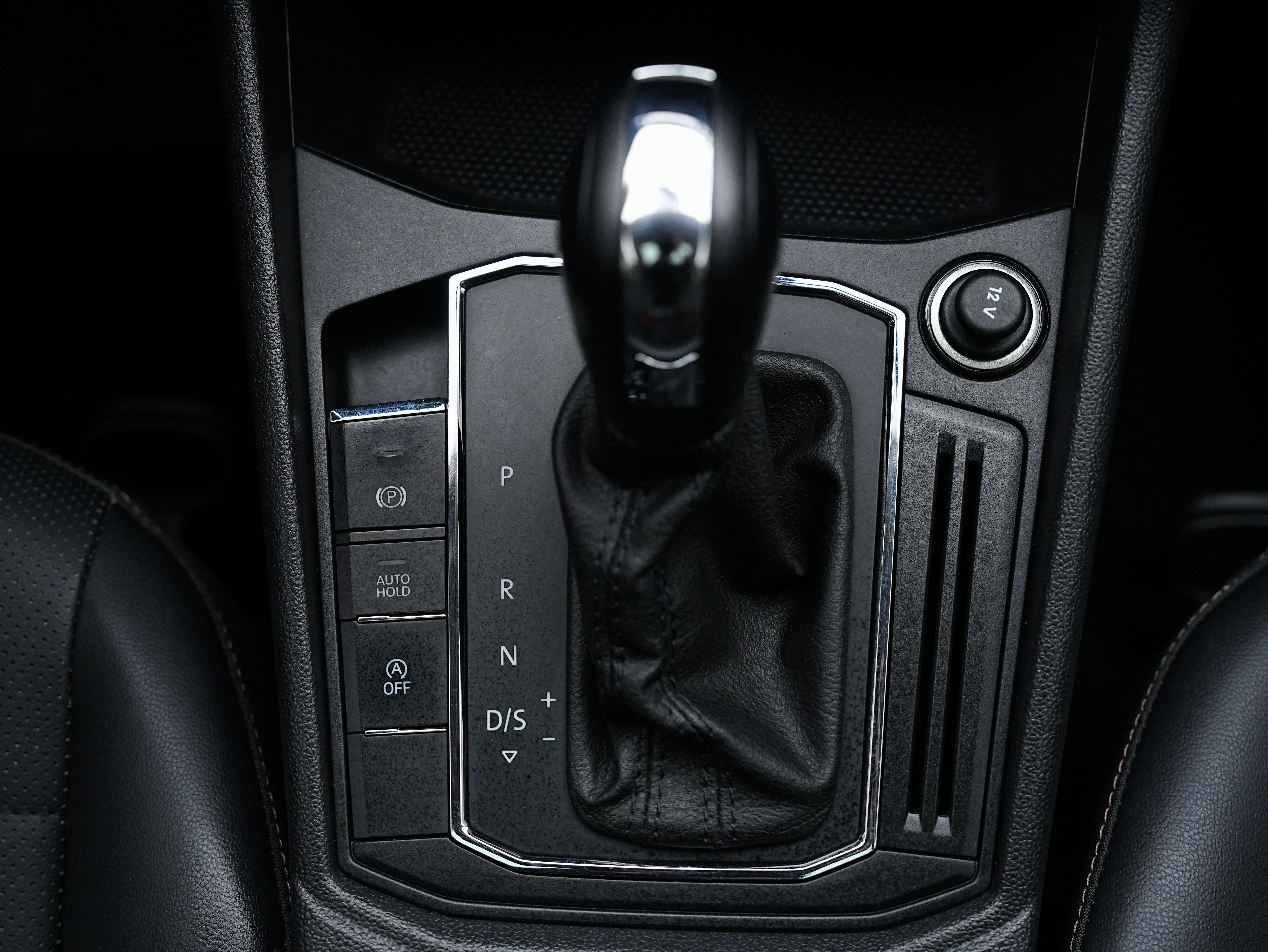 Volkswagen Lavida 2019 #9 Volkswagen Lavida 2019 car image #9