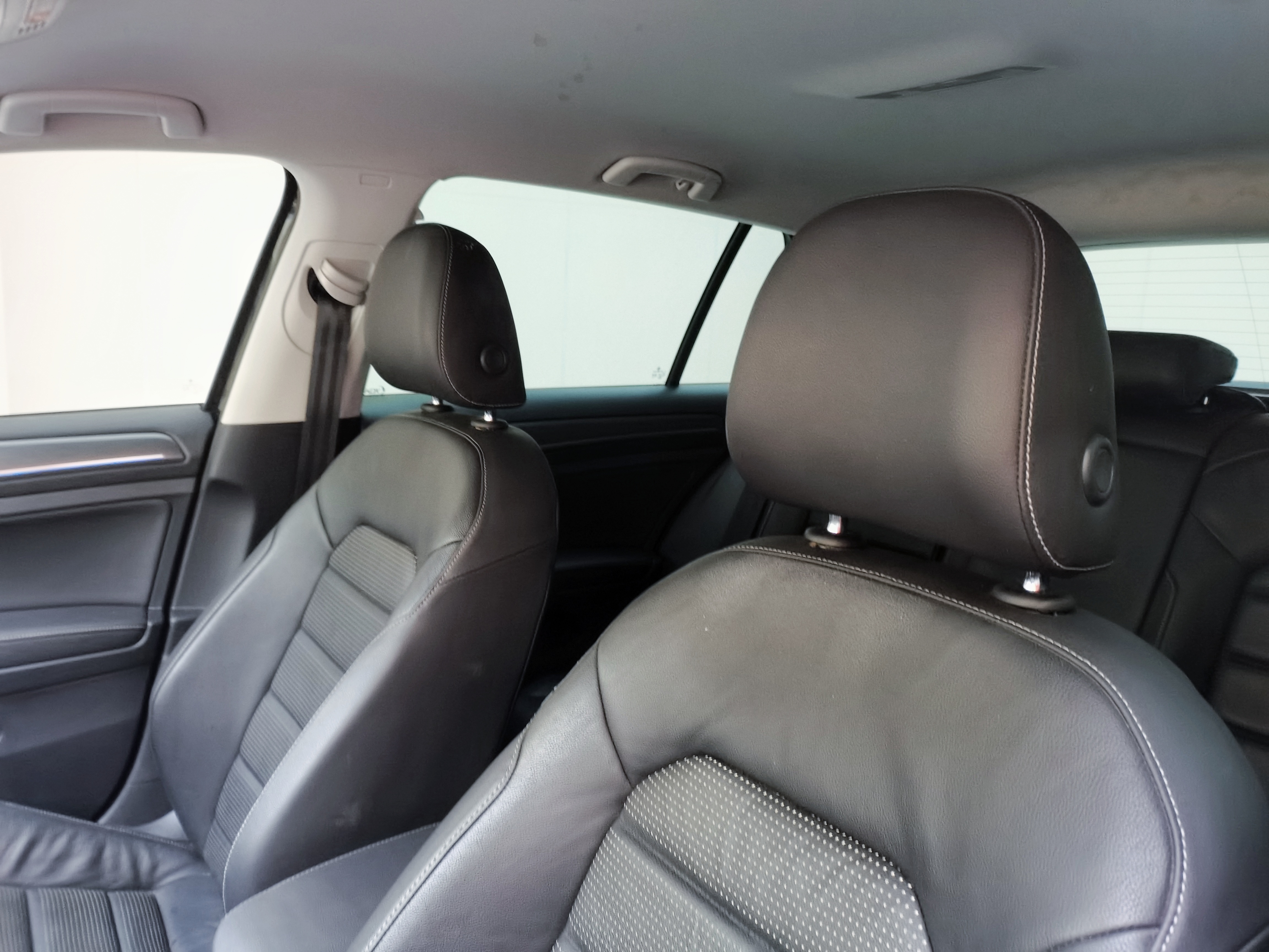 Volkswagen Golf New Energy (Imported) 2019 صورة سيارة #9