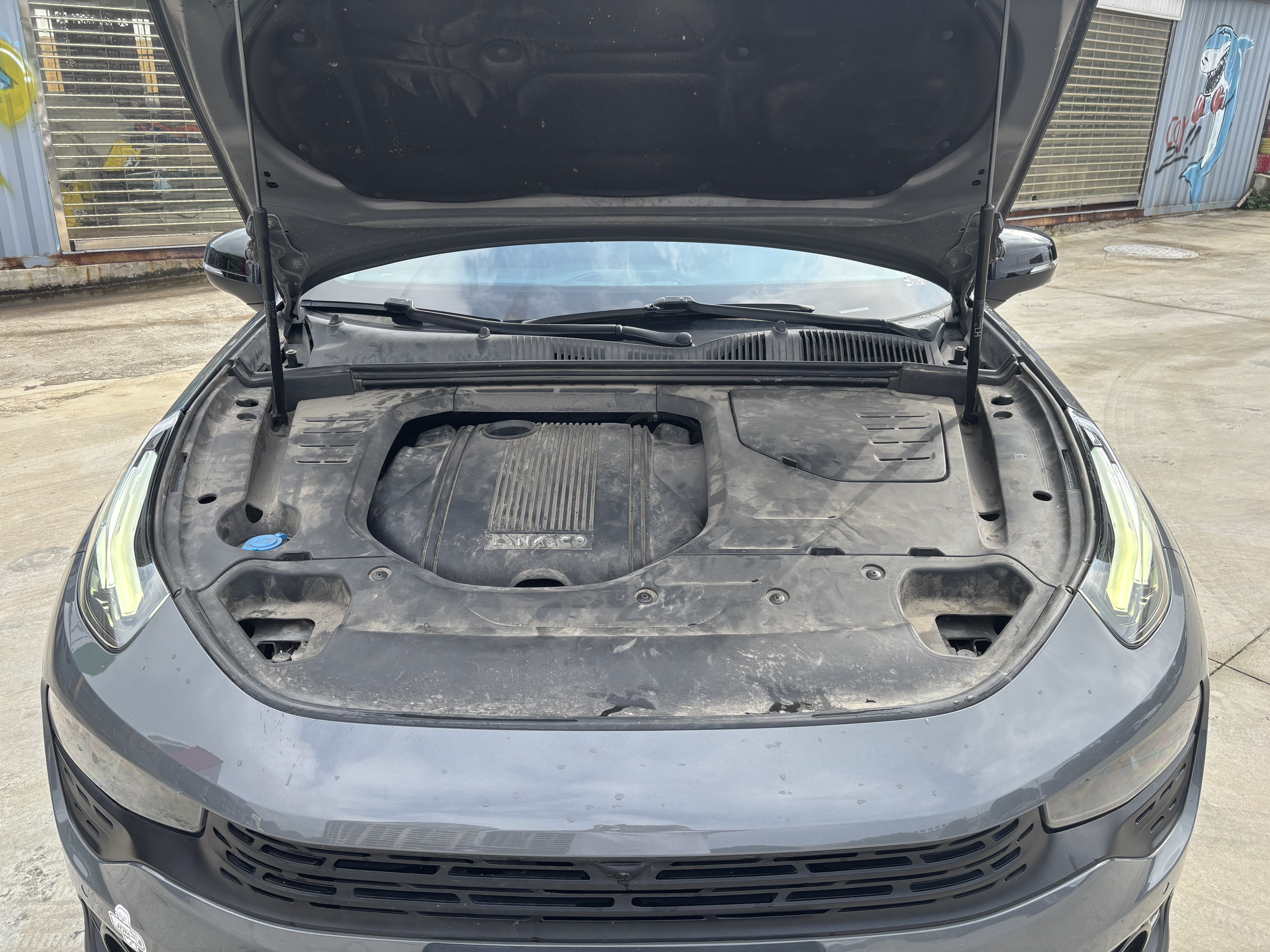 Lynk & Co 02 2018 #9 Lynk & Co 02 2018 car image #9
