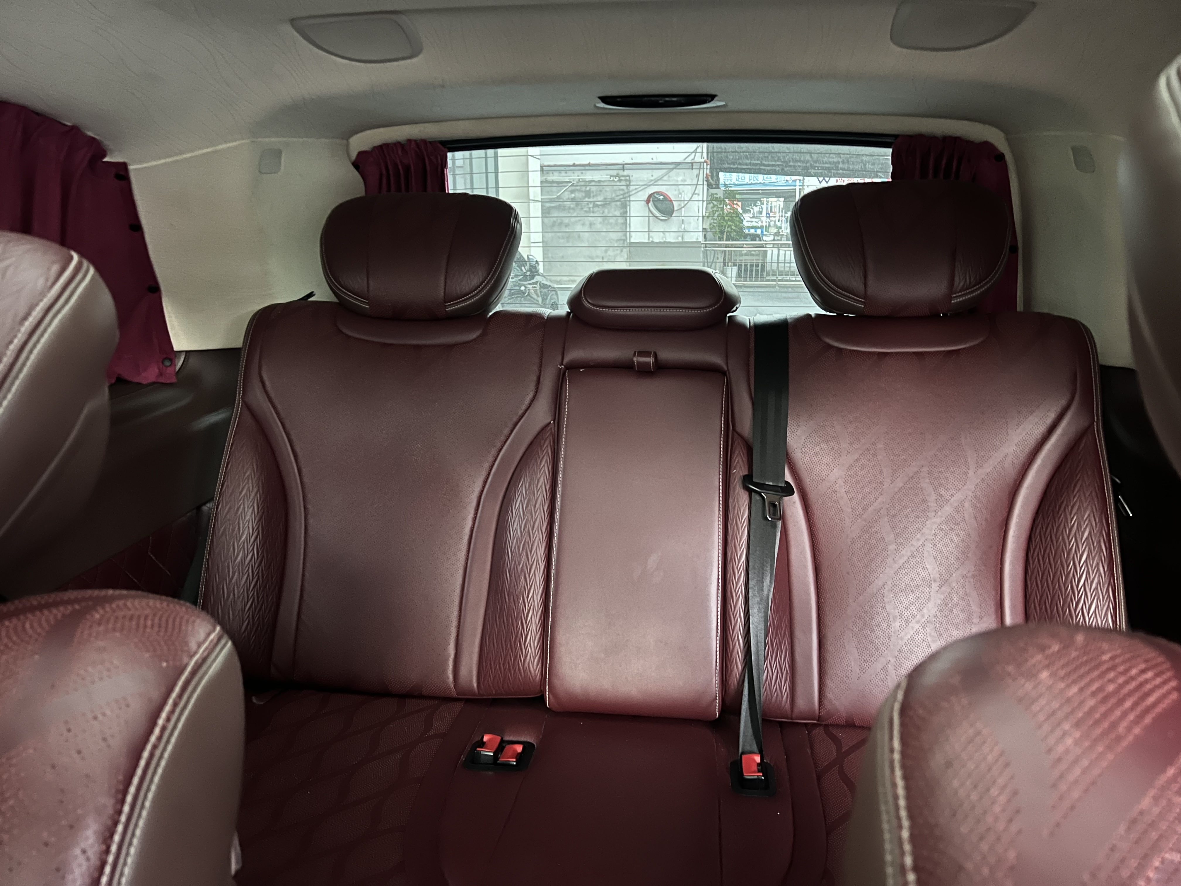 Mercedes-Benz V Class 2018 #9 Mercedes-Benz V Class 2018 car image #9