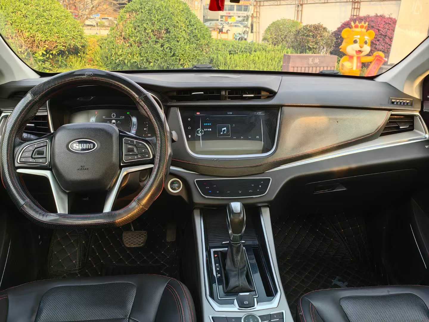 SWM斯威汽车 SWM斯威G01 2018 汽车图片 #9