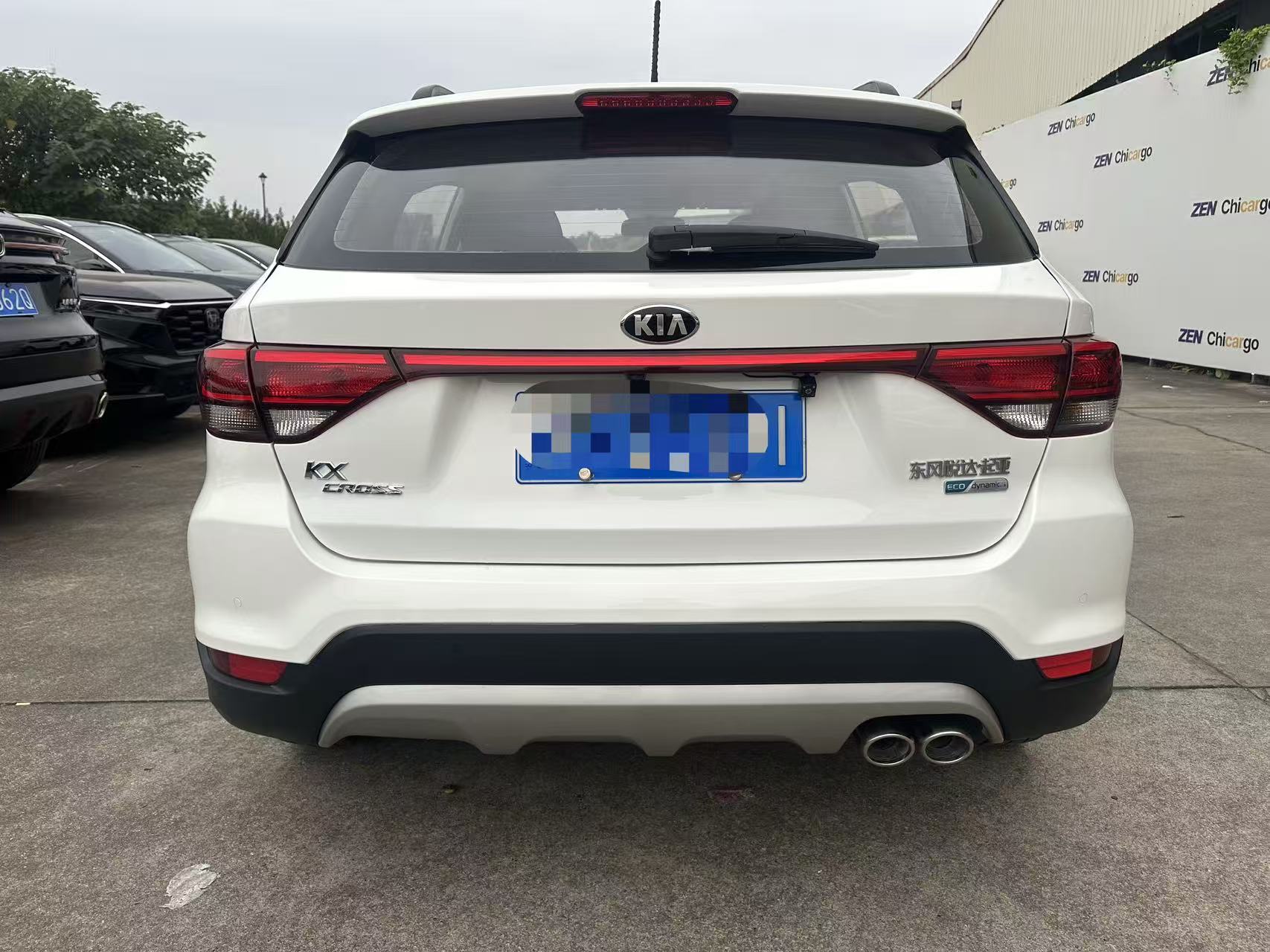 Kia Rio Cross 2018 صورة سيارة #9