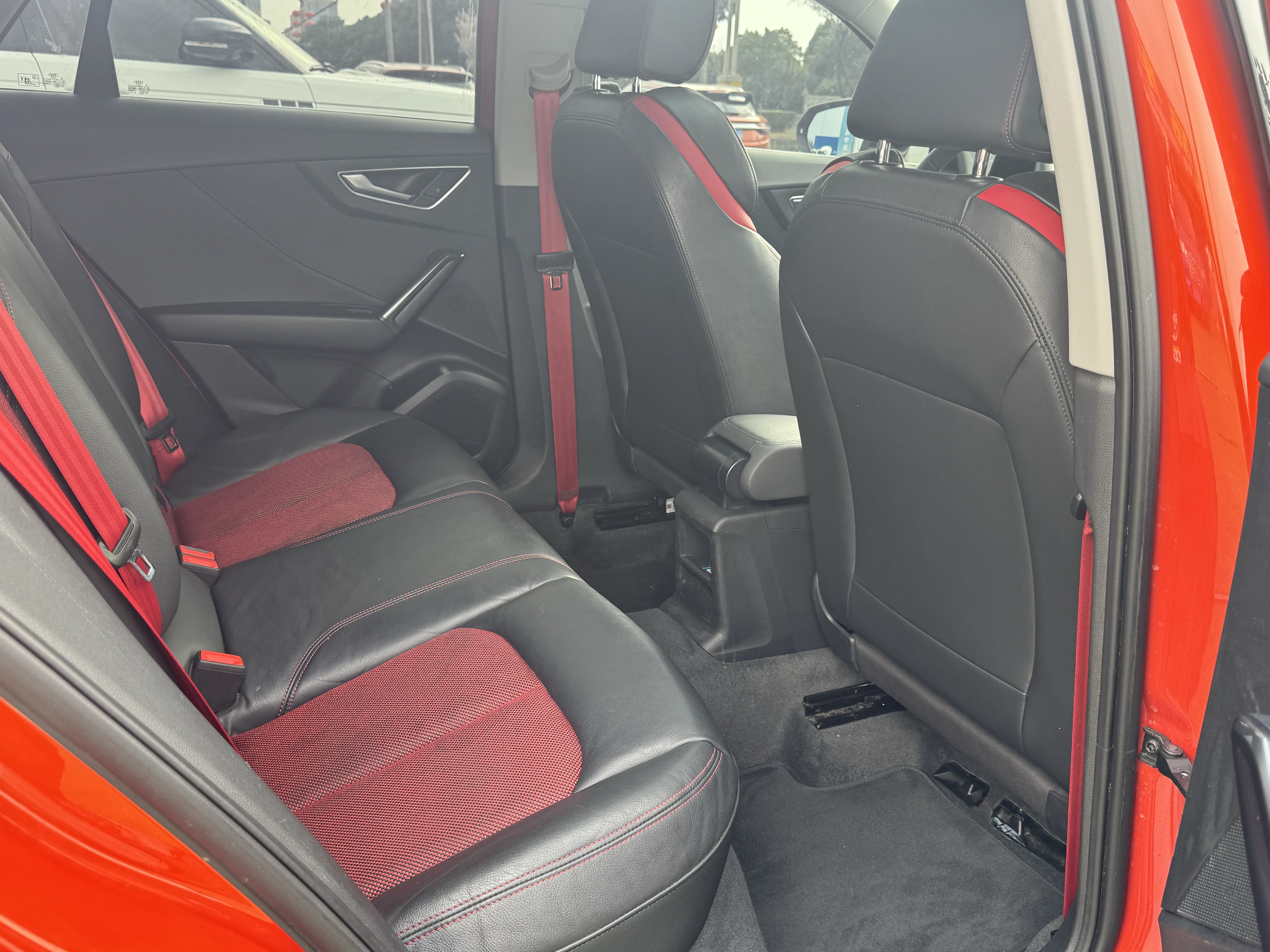 Audi 2018 صورة سيارة #9