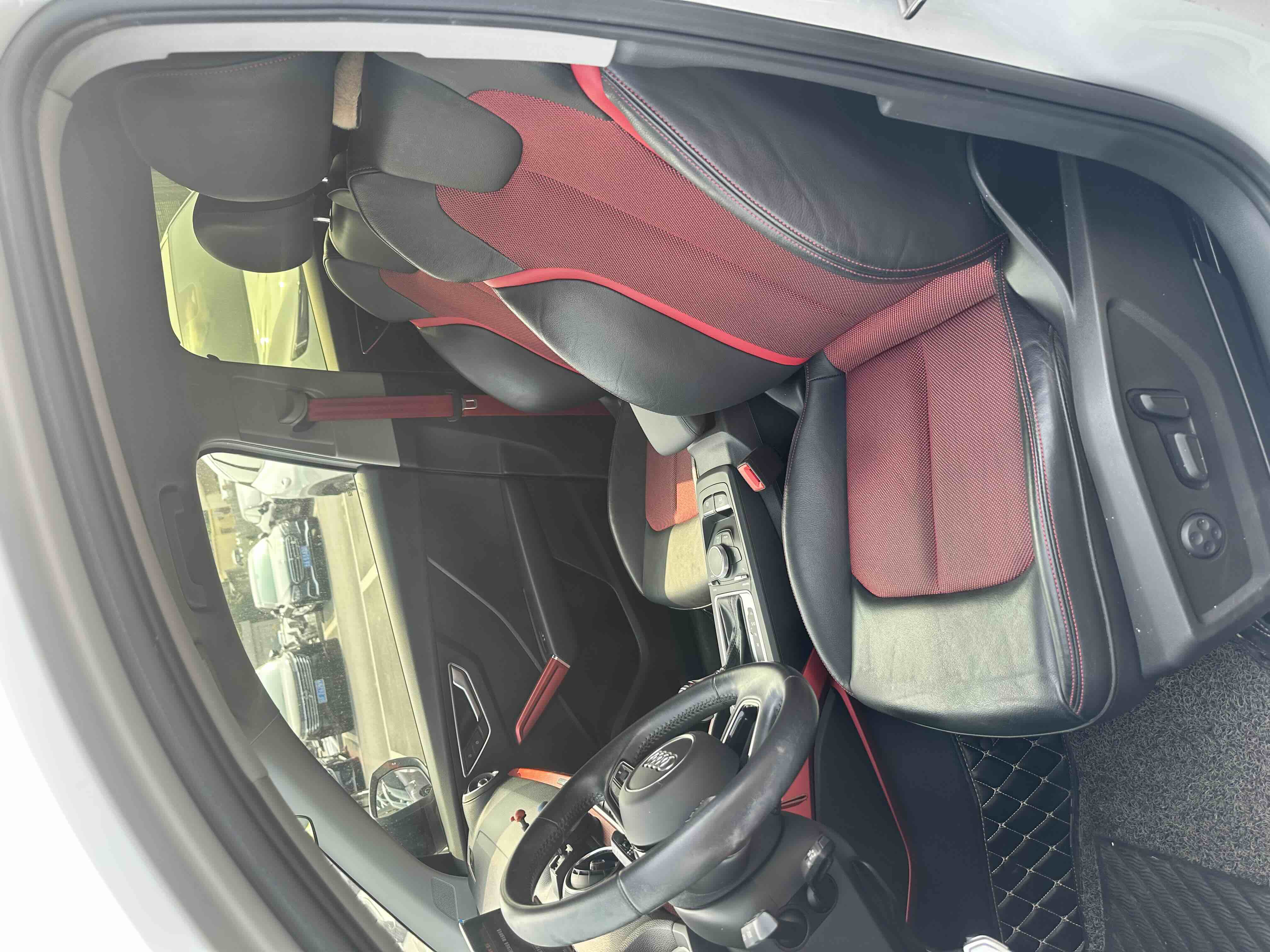 Q2L 2019 car image #9