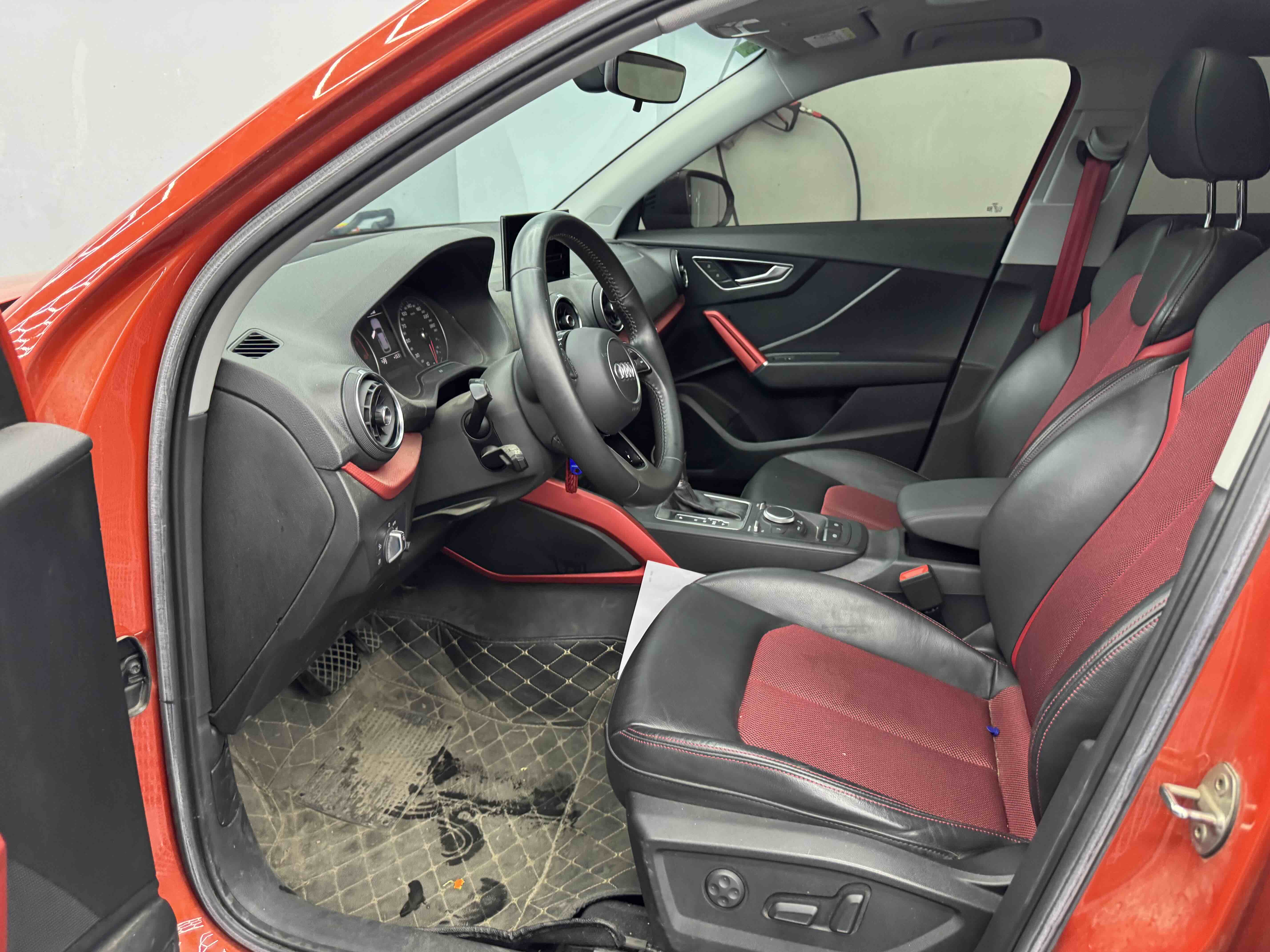 Audi Q2L 2019 imagem de carro #9