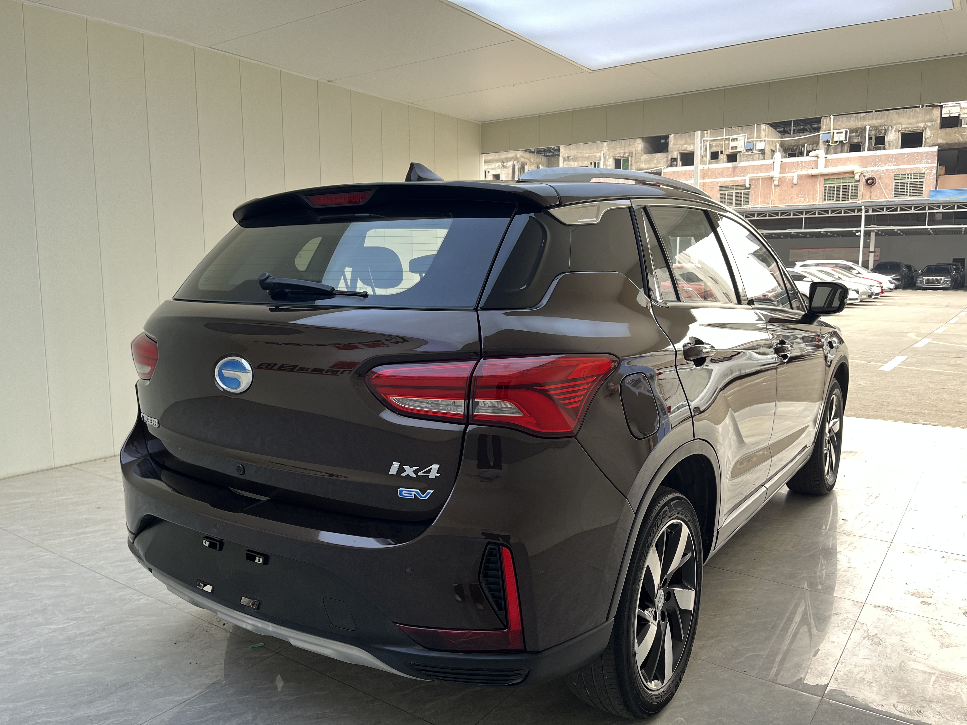 GAC ix4 2019 صورة سيارة #9