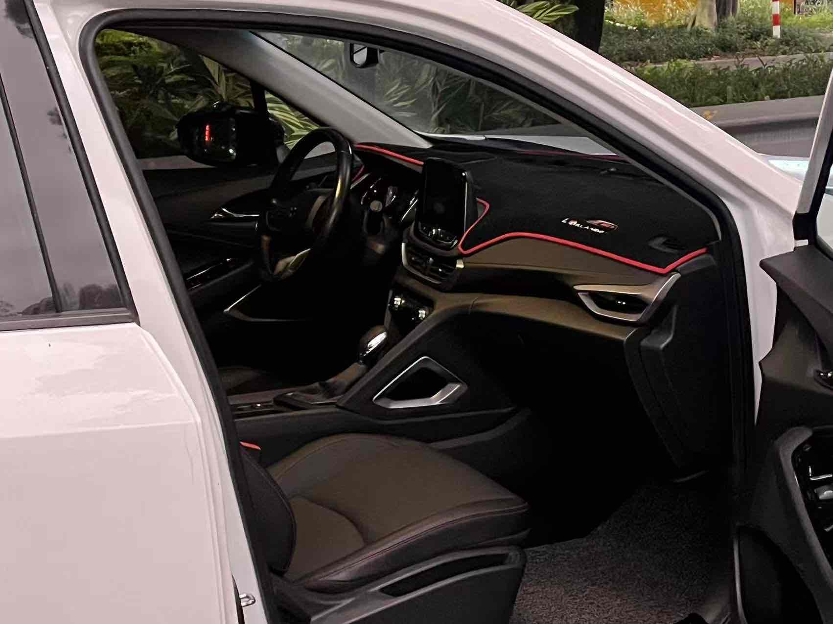 Chevrolet Orlando 2018 #9 Chevrolet Orlando 2018 car image #9