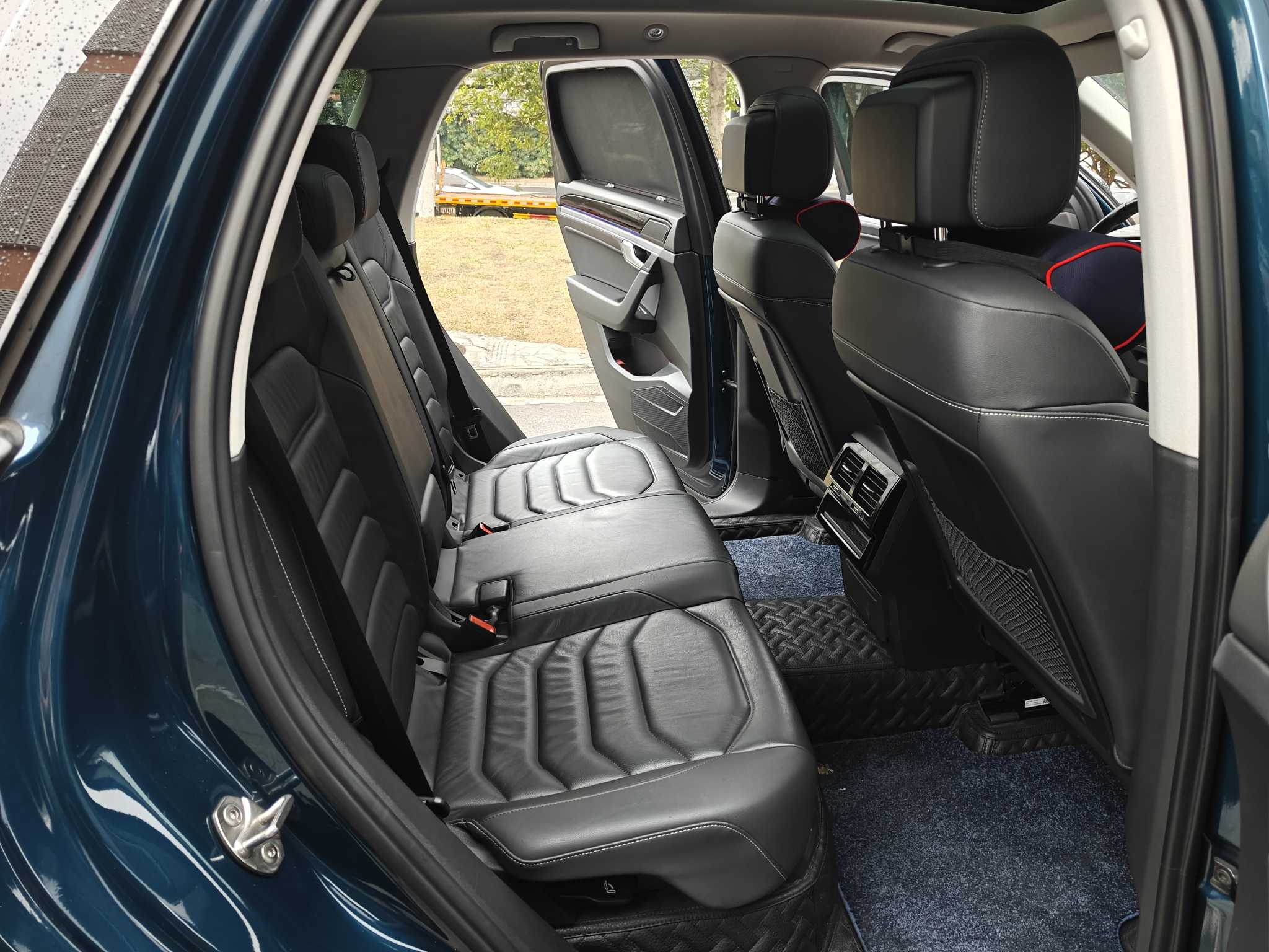 Volkswagen Touareg 2020 image de voiture #9