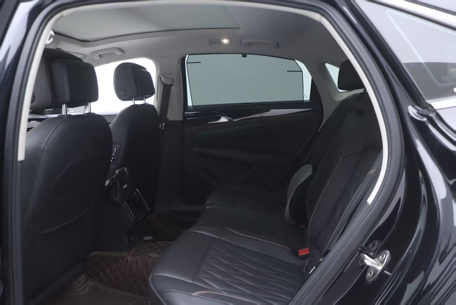 Volkswagen Passat New Energy 2019 #9 Volkswagen Passat New Energy 2019 car image #9