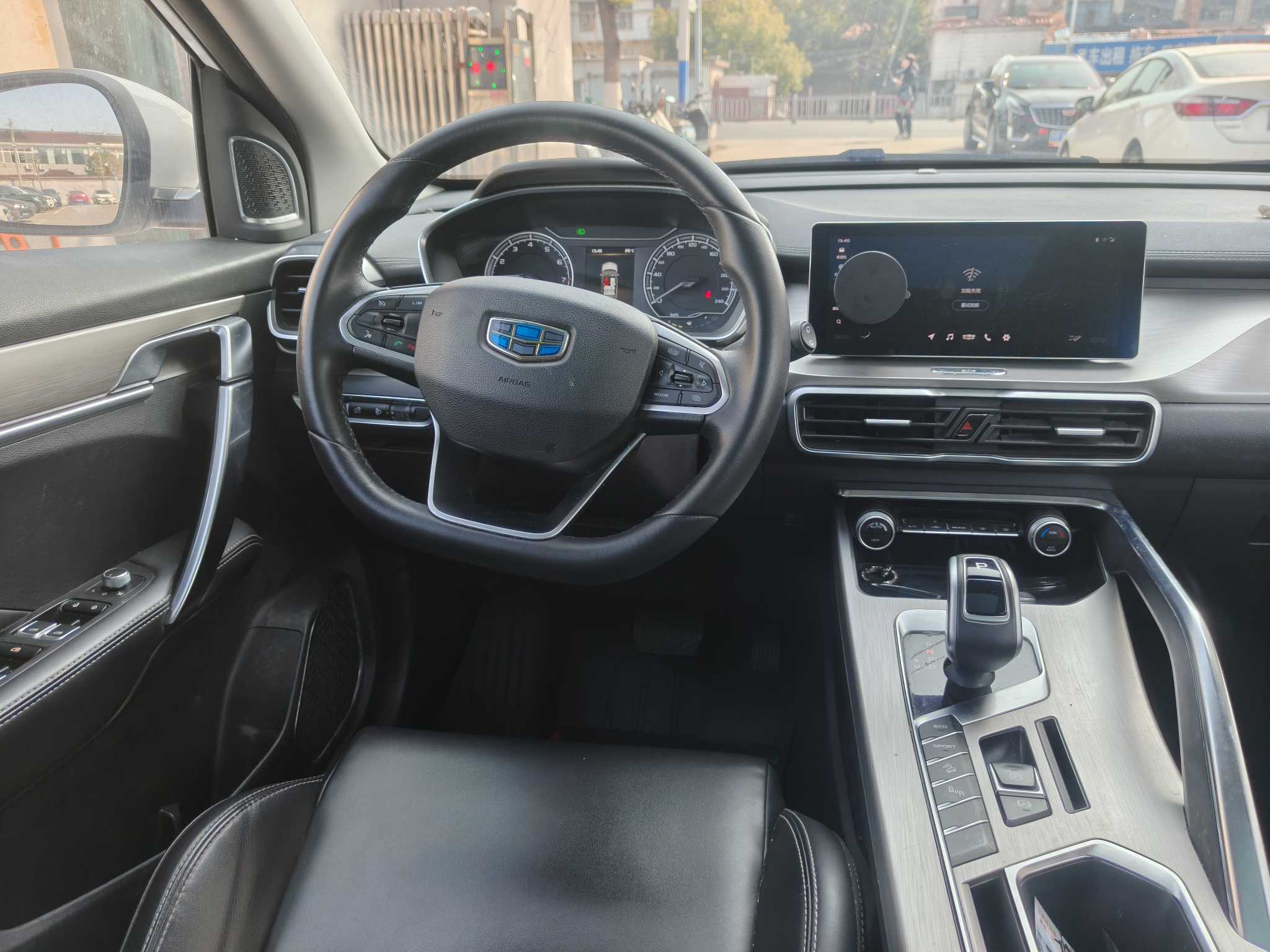 GEELY Coolray 2019 #9 GEELY Coolray 2019 car image #9