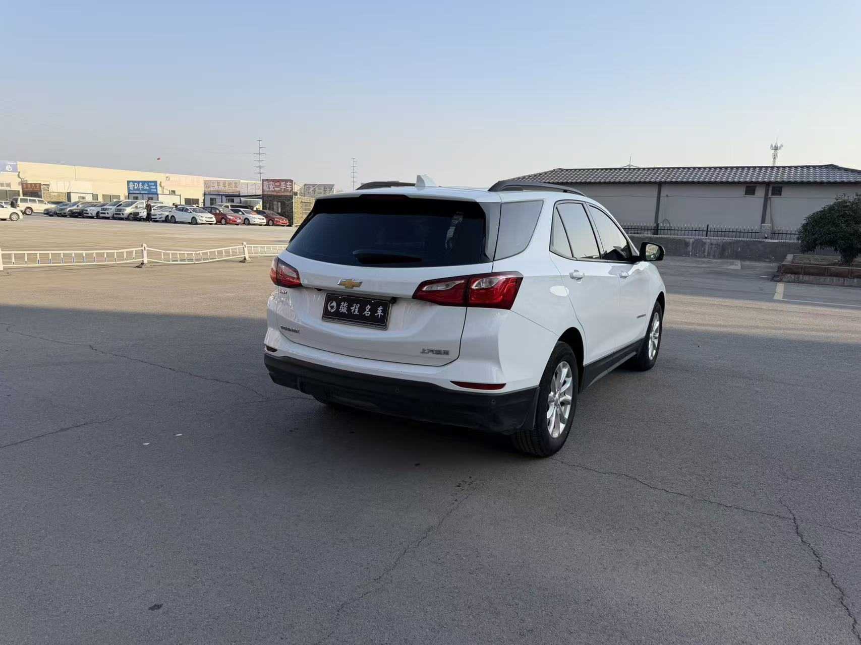 Chevrolet Equinox 2020 #9 Chevrolet Equinox 2020 car image #9