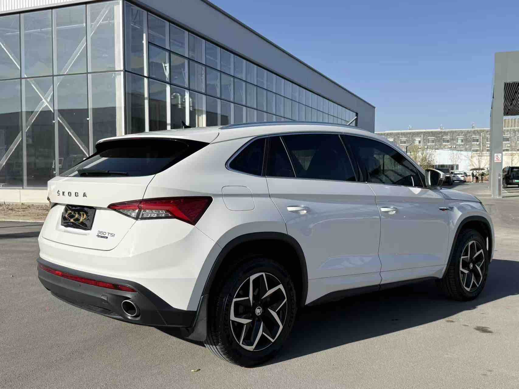 Skoda Kodiaq GT 2020 صورة سيارة #9