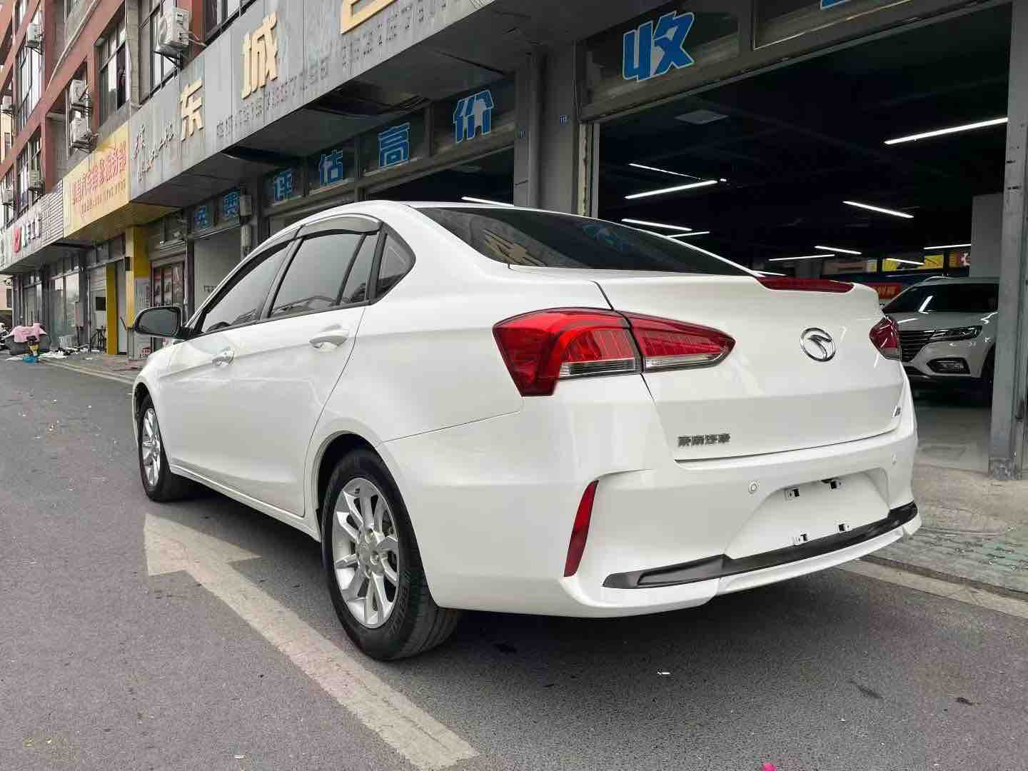 Soueast A5 Wing Dance 2019 #9 Soueast A5 Wing Dance 2019 car image #9