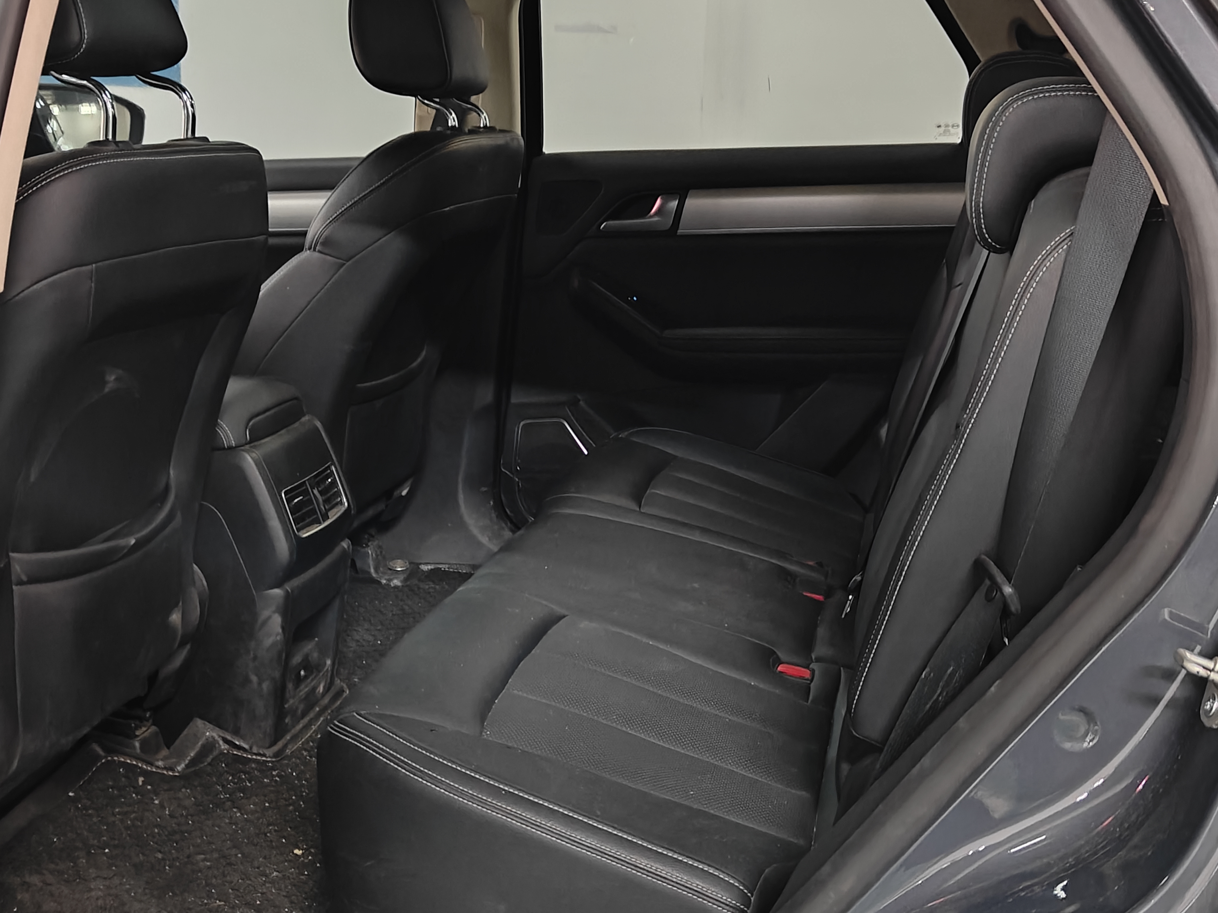 BYD Tang 2019 car image #9