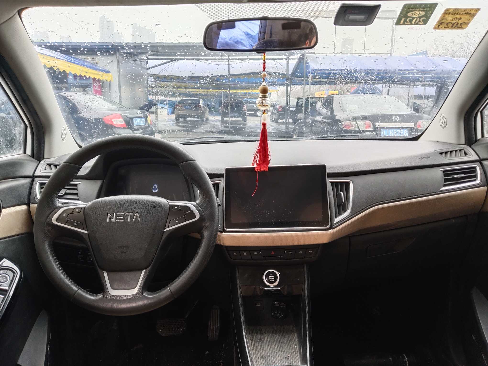 哪吒汽车 哪吒N01 2019 汽车图片 #9