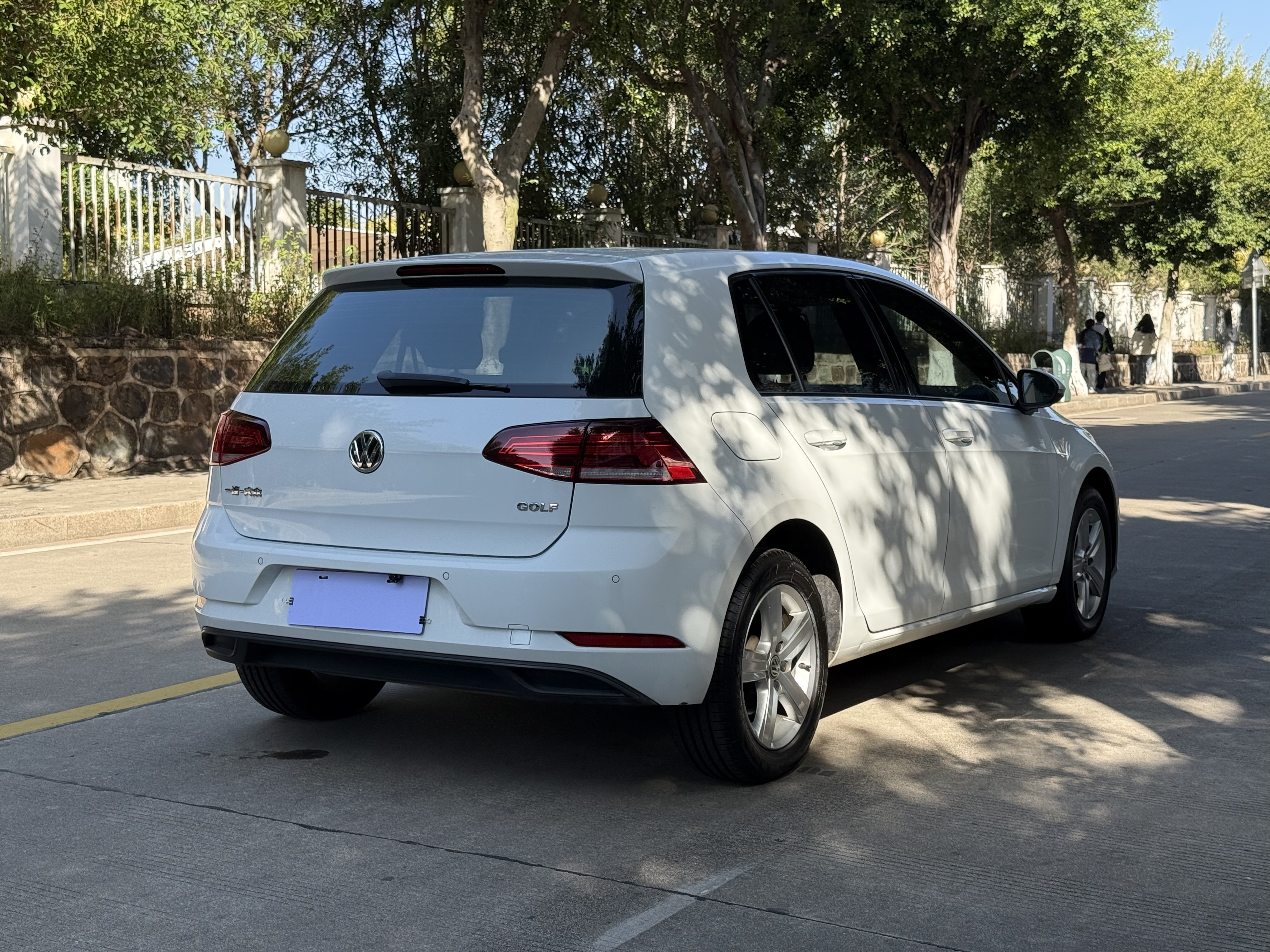 Volkswagen Golf 2019 #9 Volkswagen Golf 2019 car image #9