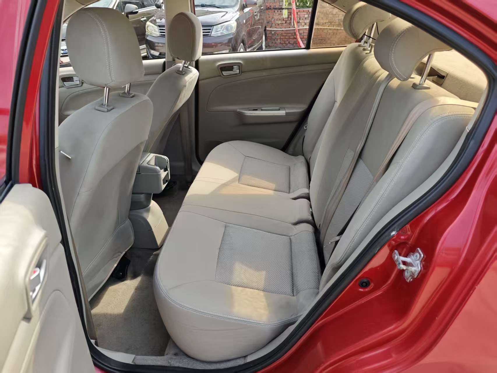 Changan Alsvin V3 2017 car image #9