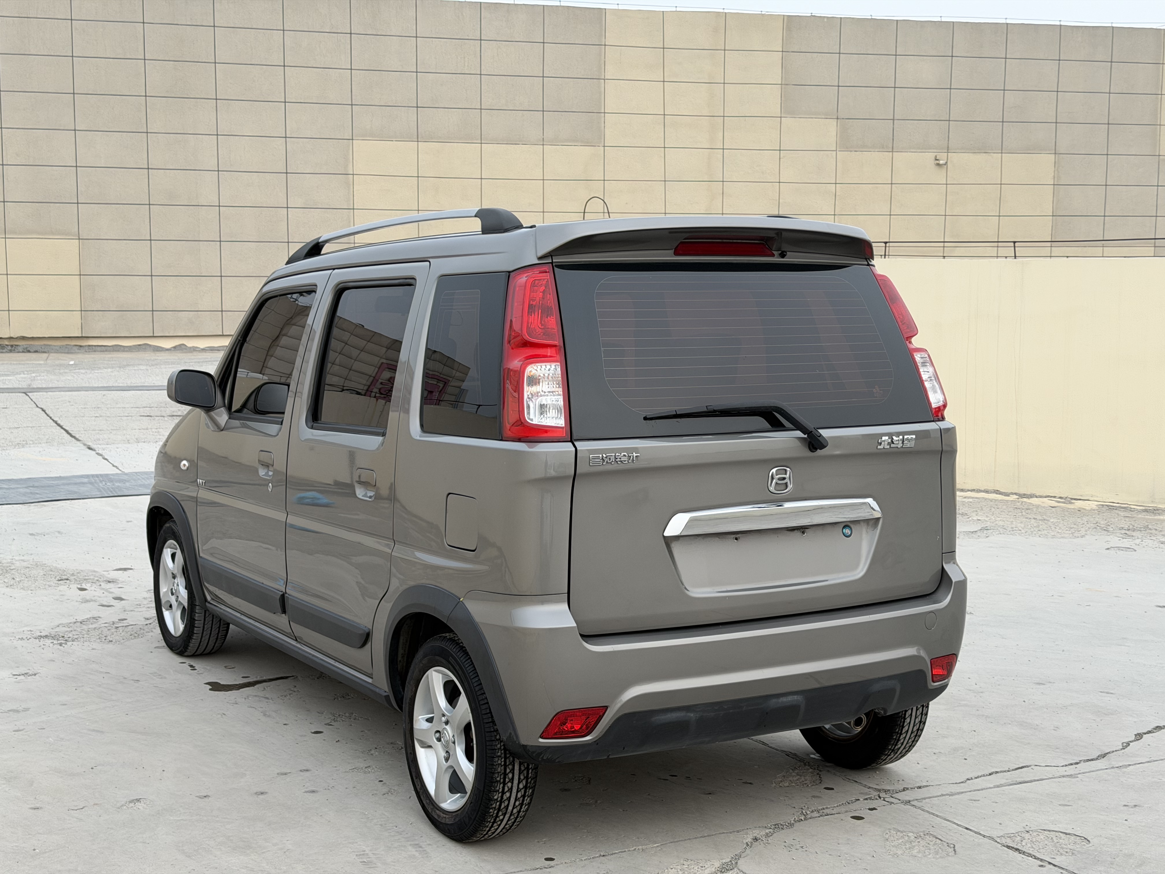 Suzuki Wagon R X5 2016 image de voiture #9