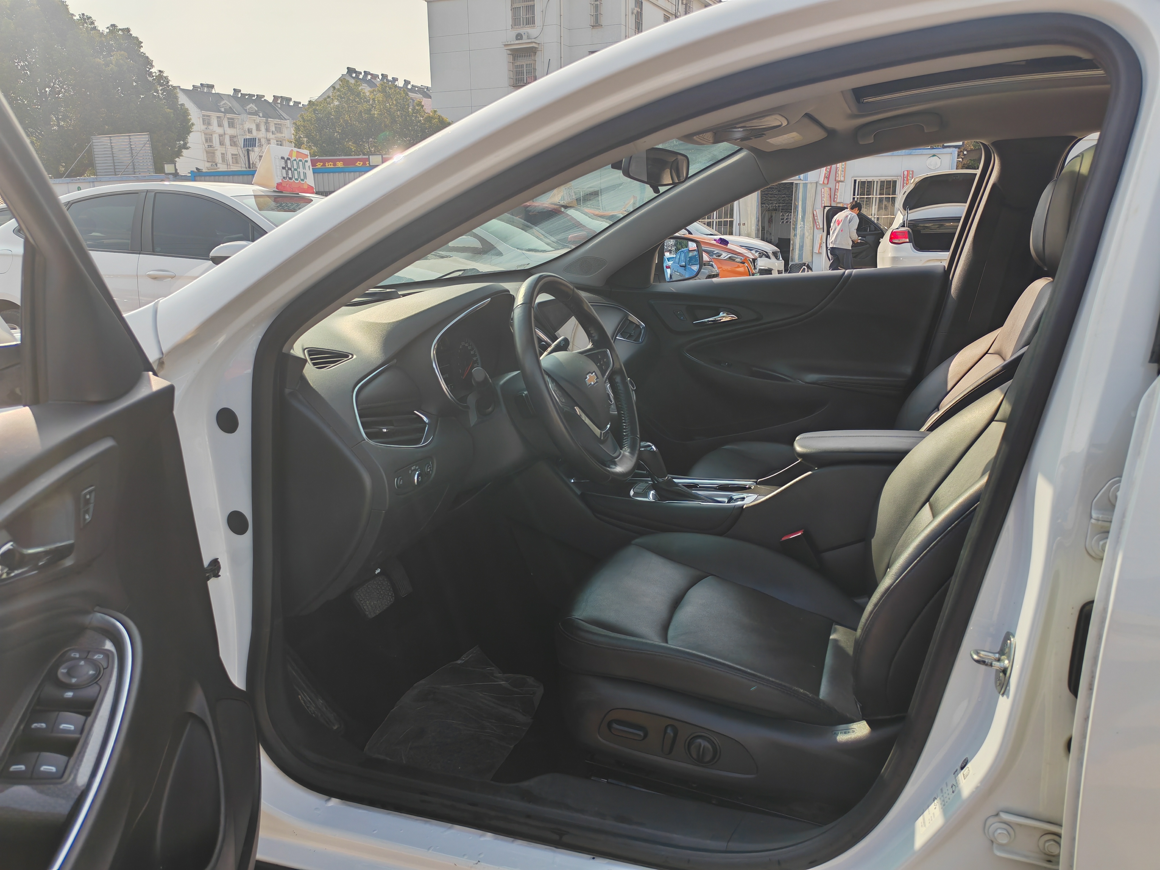 Chevrolet Malibu XL 2019 immagine di auto #9