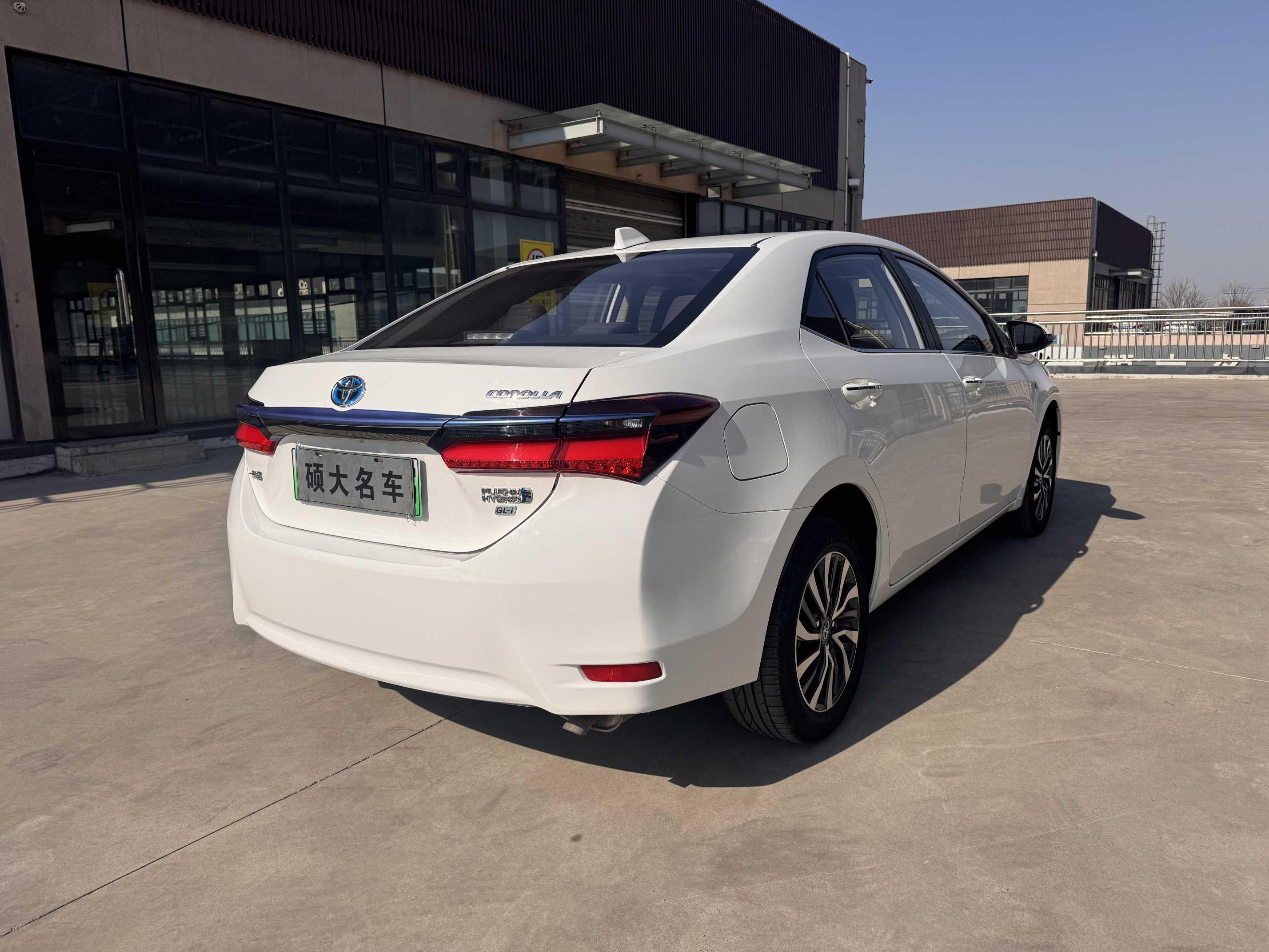 Toyota Corolla Hybird E+ 2023 immagine di auto #9