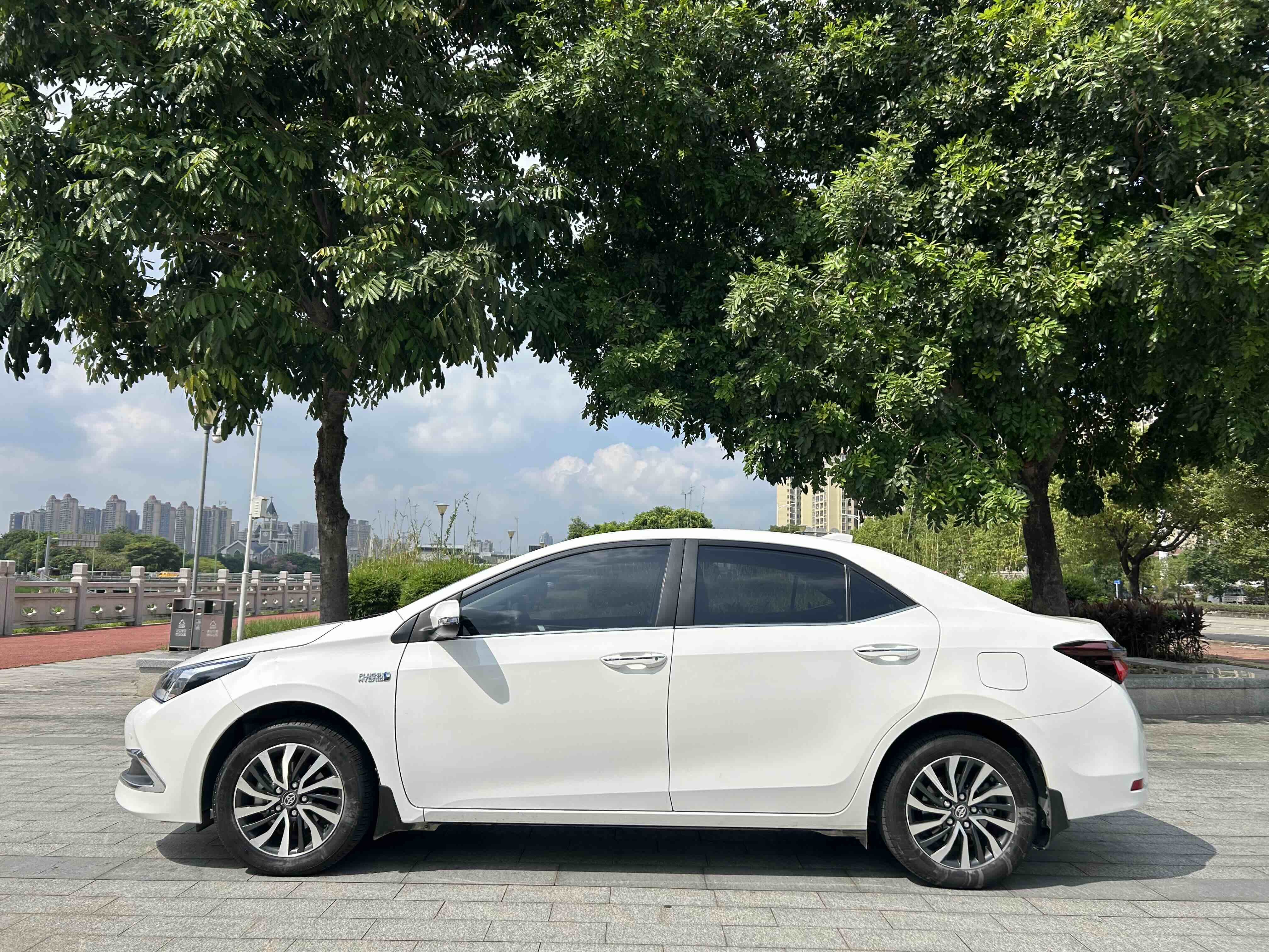 Toyota Corolla Hybird E+ 2022 immagine di auto #9