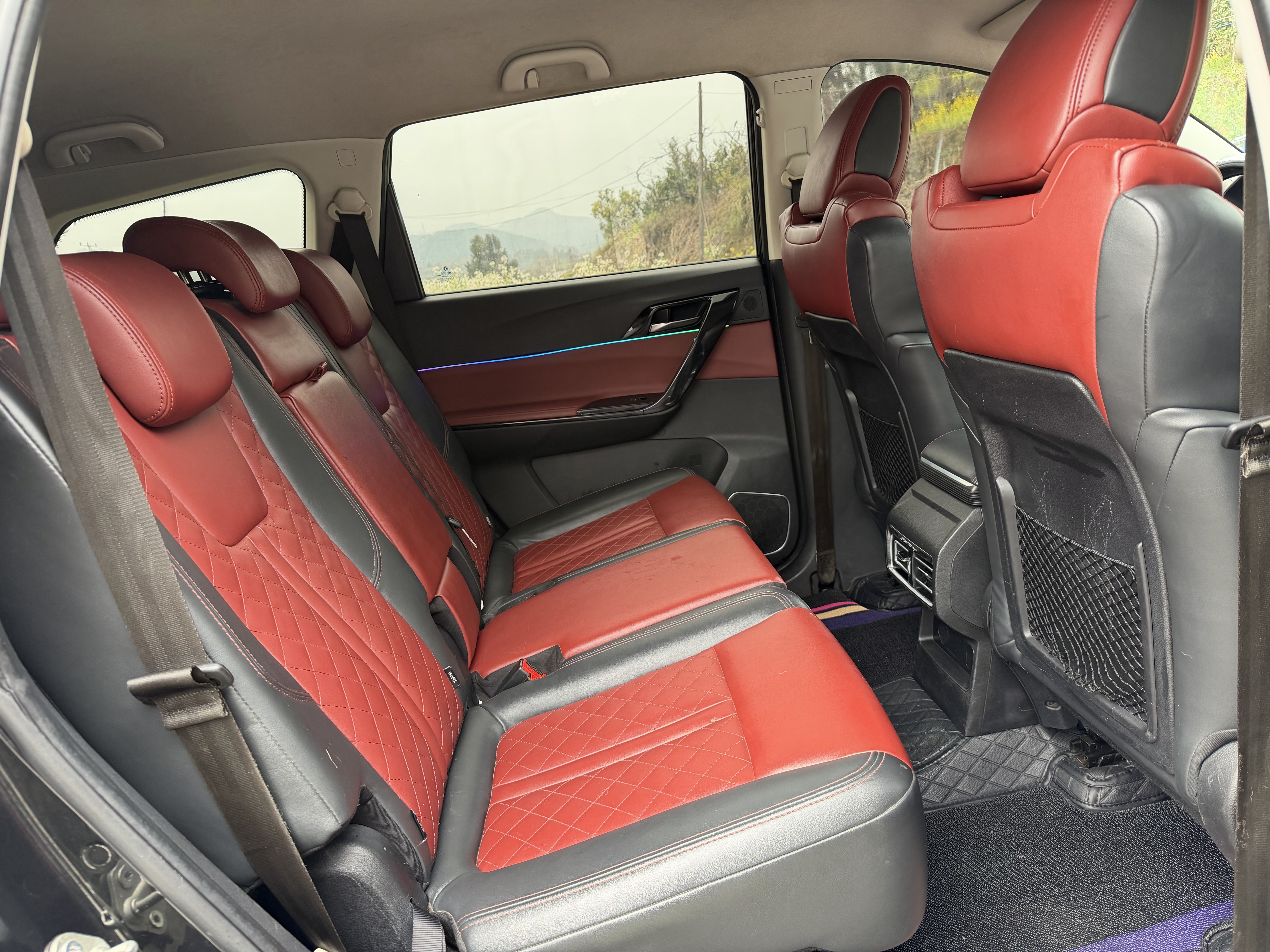 T5 L 2019 car image #9