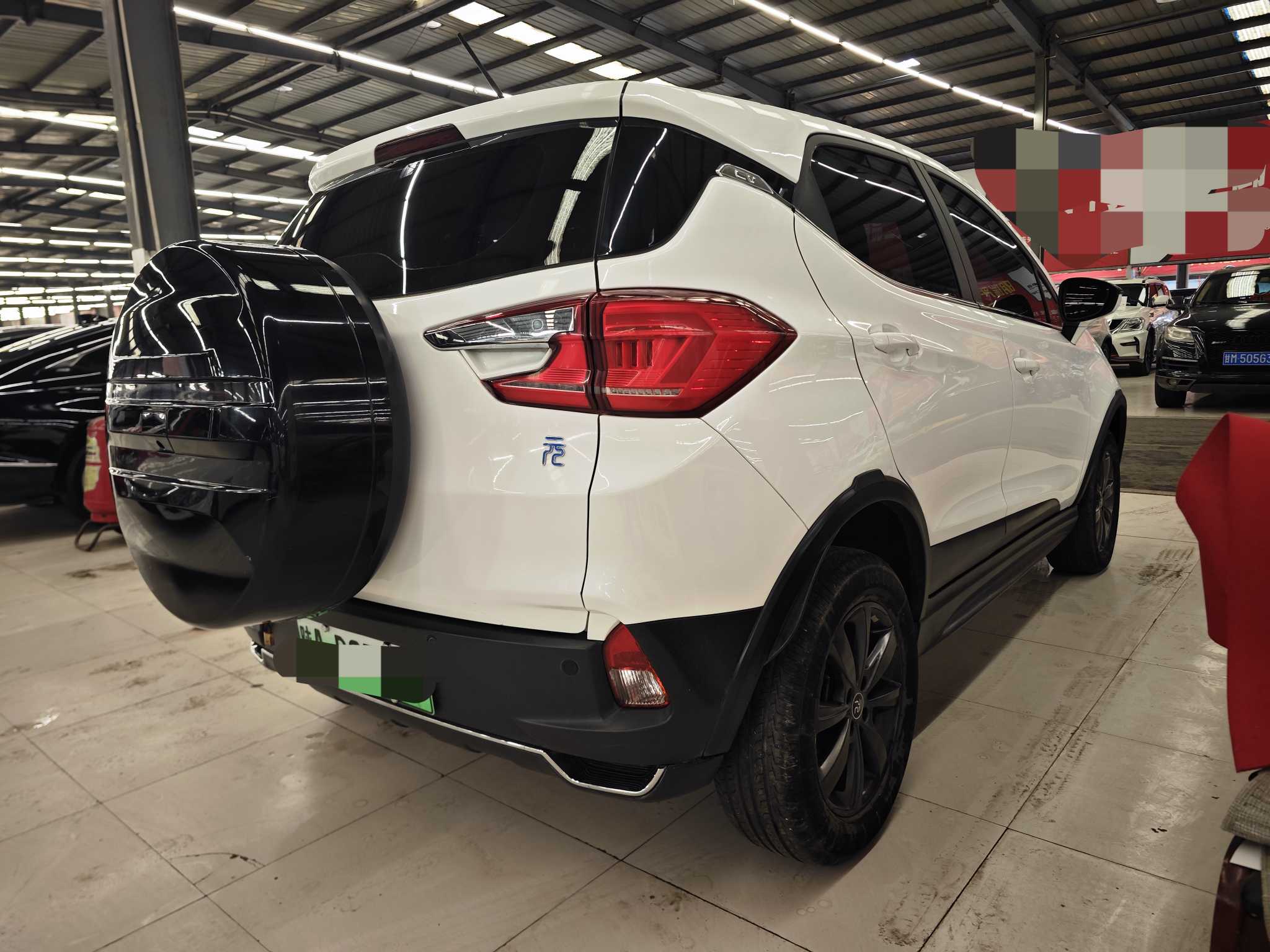 BYD Yuan New Energy 2019 #9 BYD Yuan New Energy 2019 car image #9