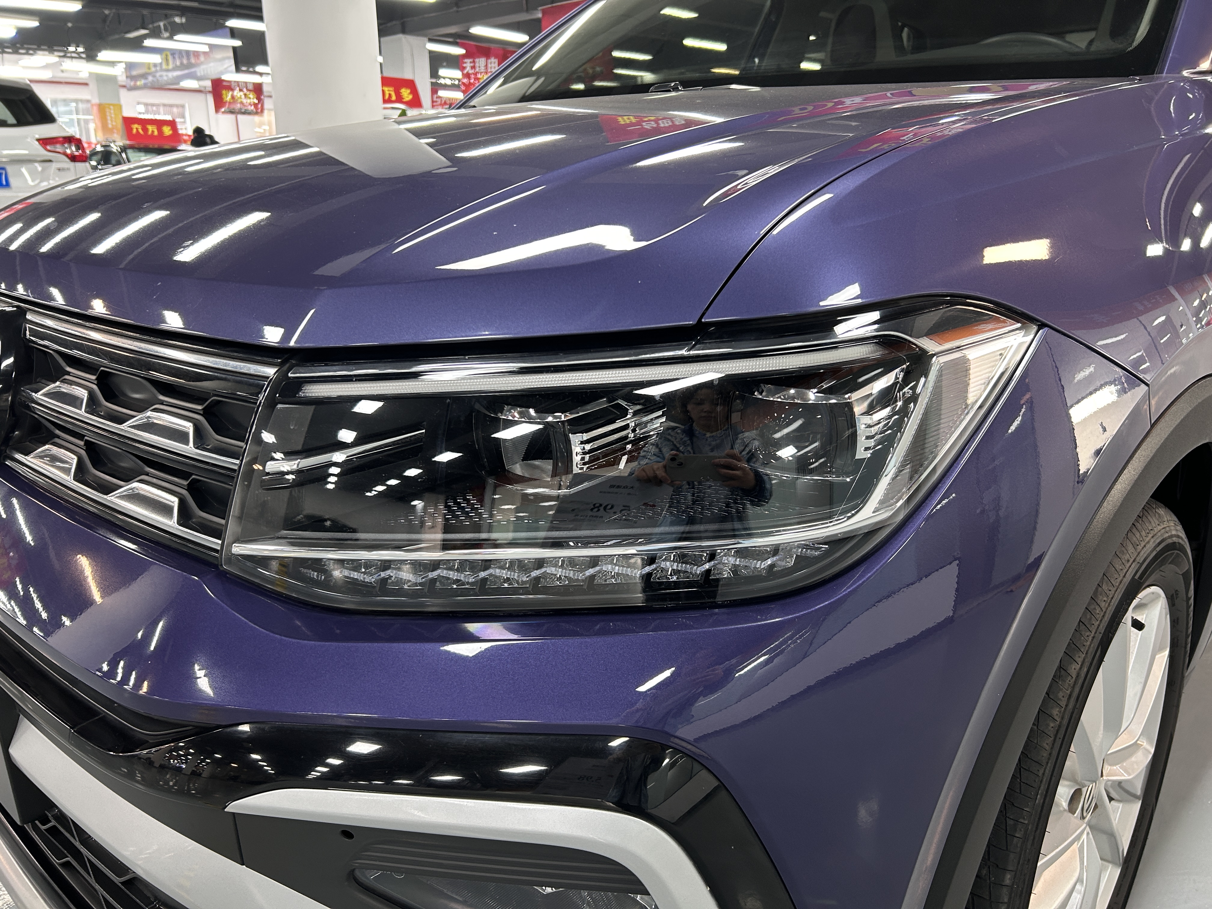 Volkswagen T-Cross 2020 #9 Volkswagen T-Cross 2020 car image #9