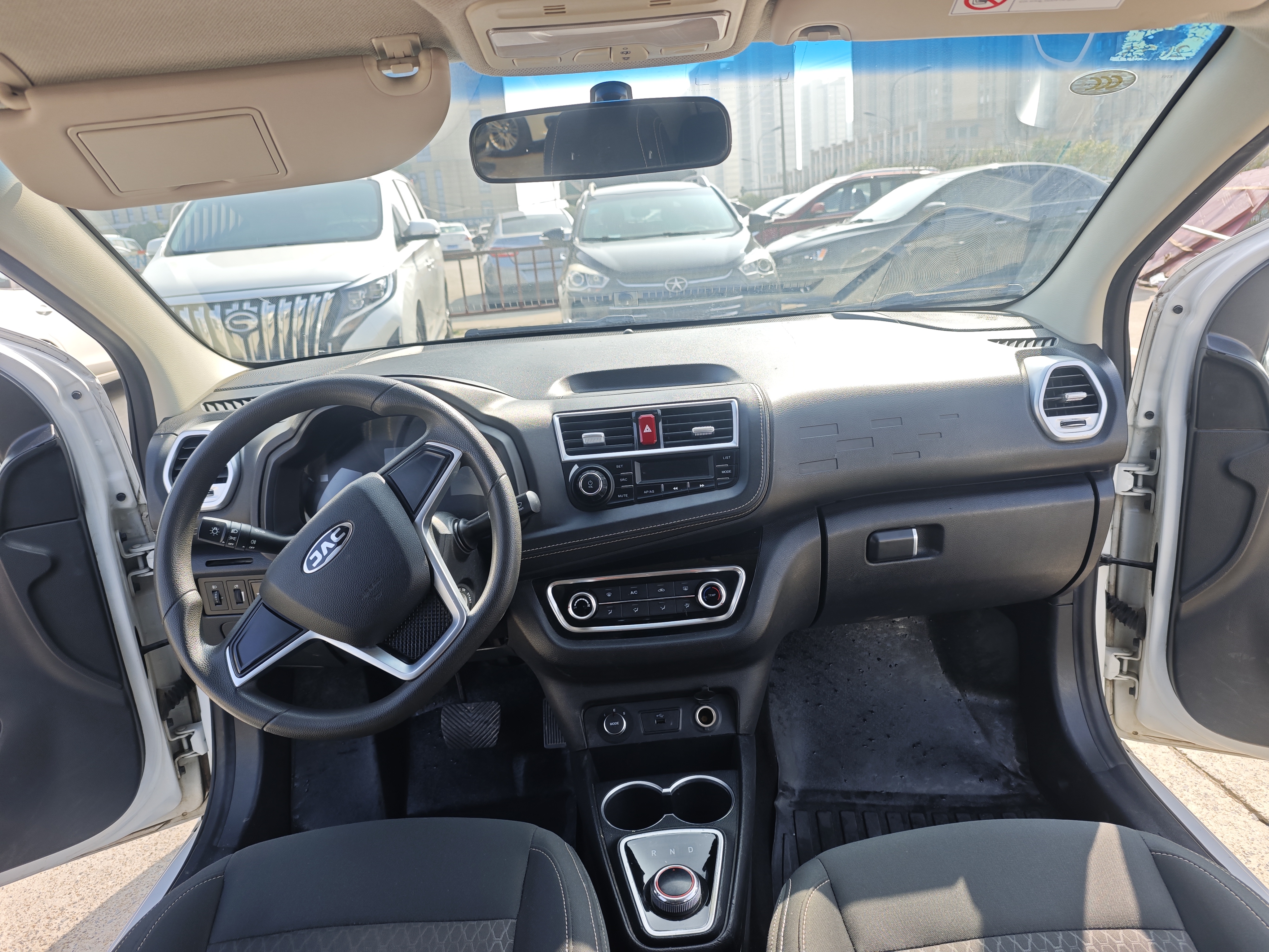 JAC 2019 imagem de carro #9