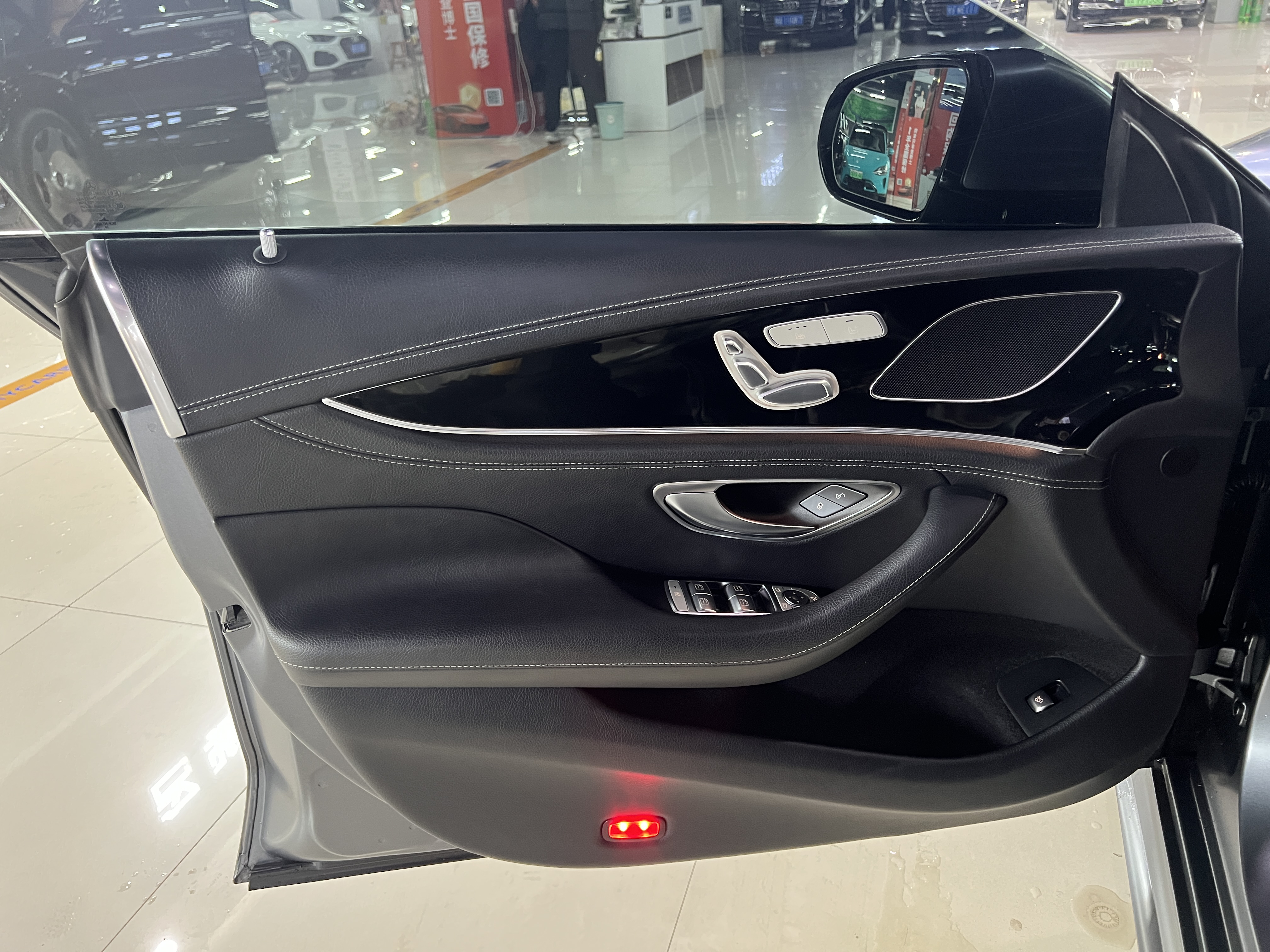 Mercedes-Benz AMG GT 2019 imagen de coche #9