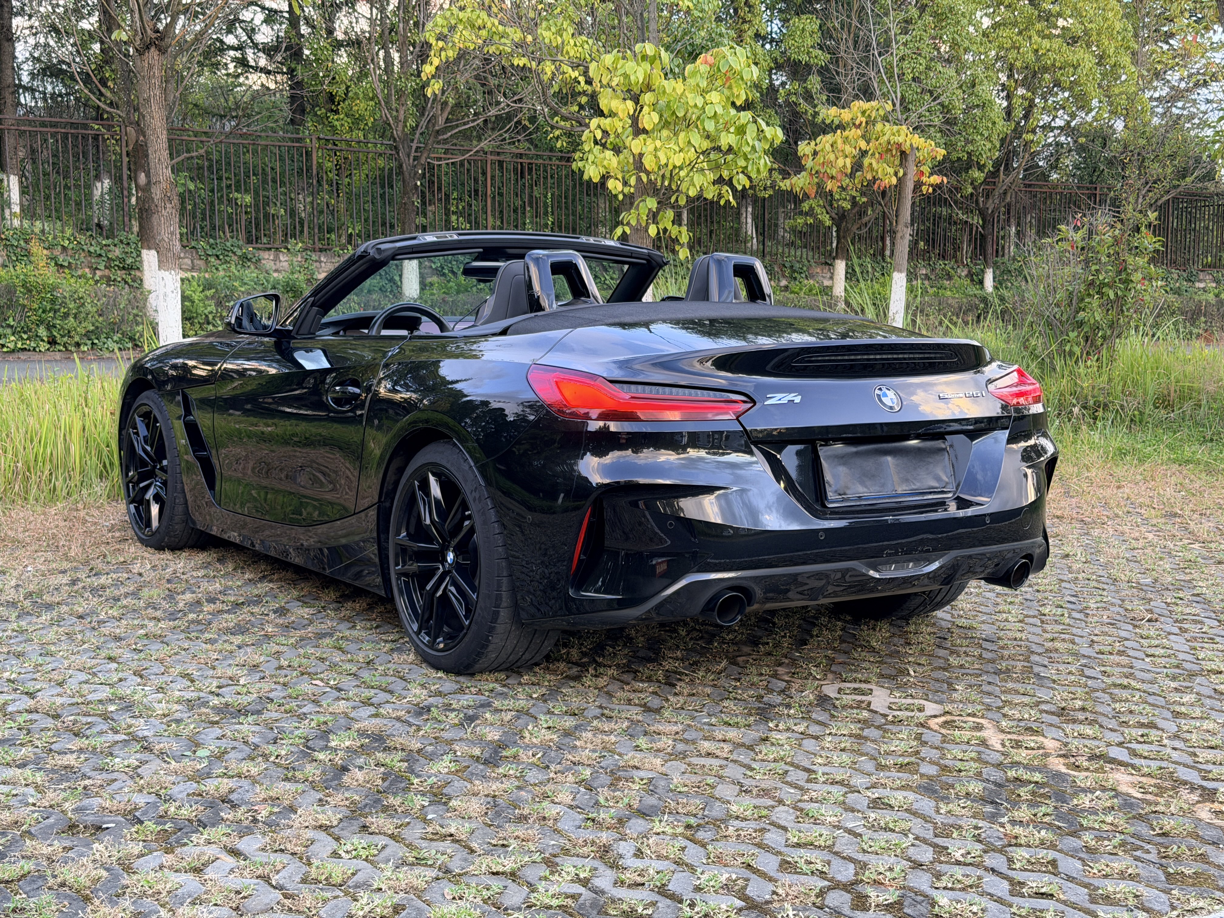 BMW Z4 M40i 2021 car image #9