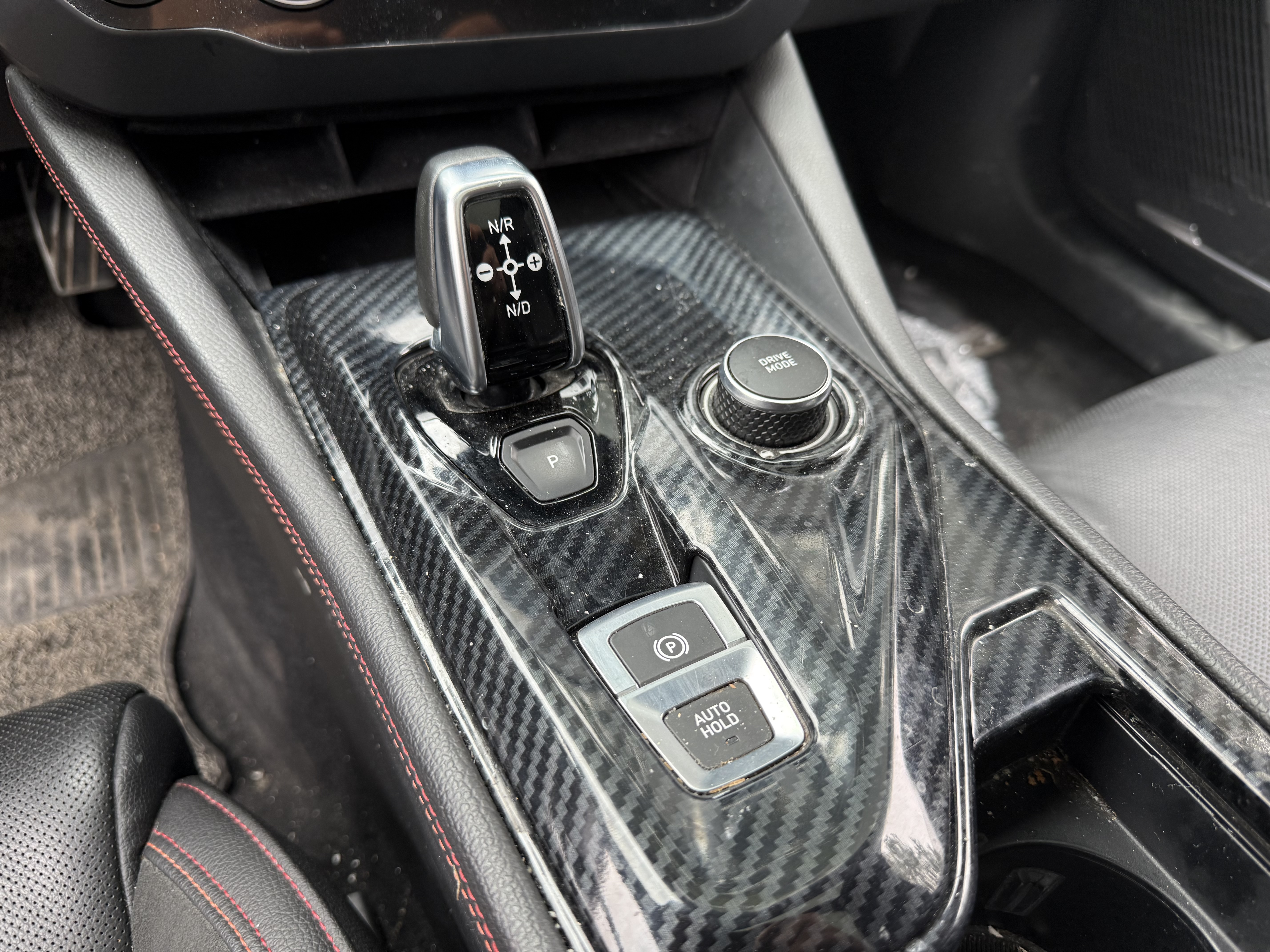Lynk & Co 03 2020 car image #9