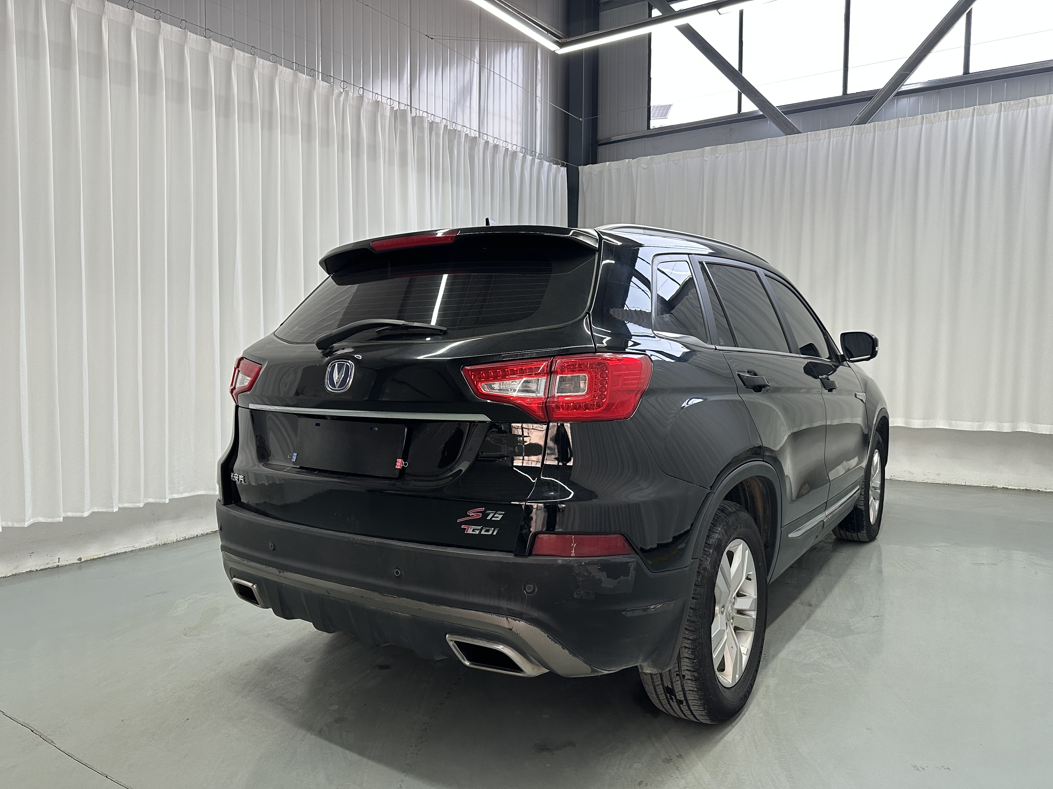 长安 长安CS75 2018 #9 长安 长安CS75 2018 汽车图片 #9