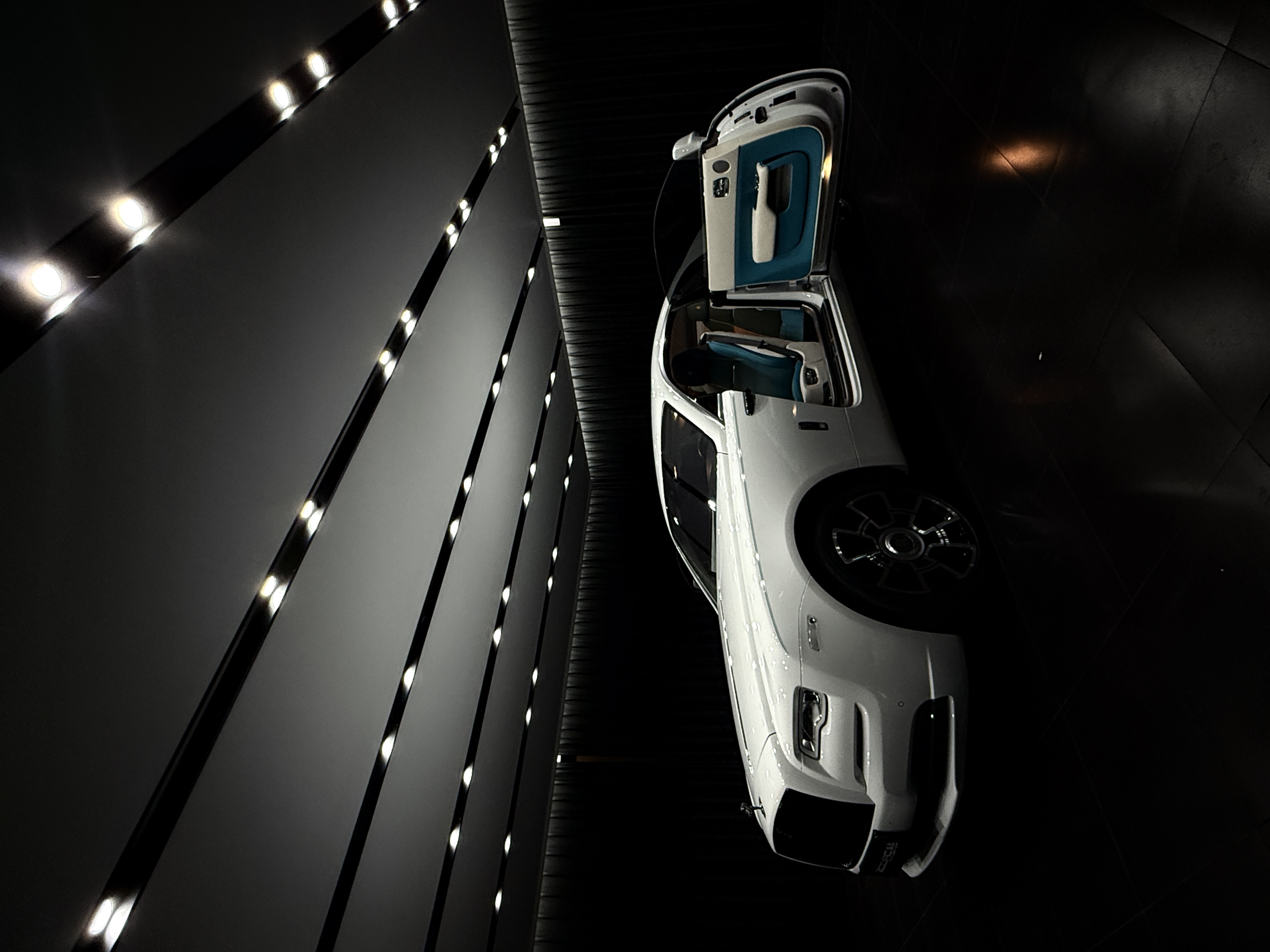 Rolls-Royce Wraith 2021 car image #9