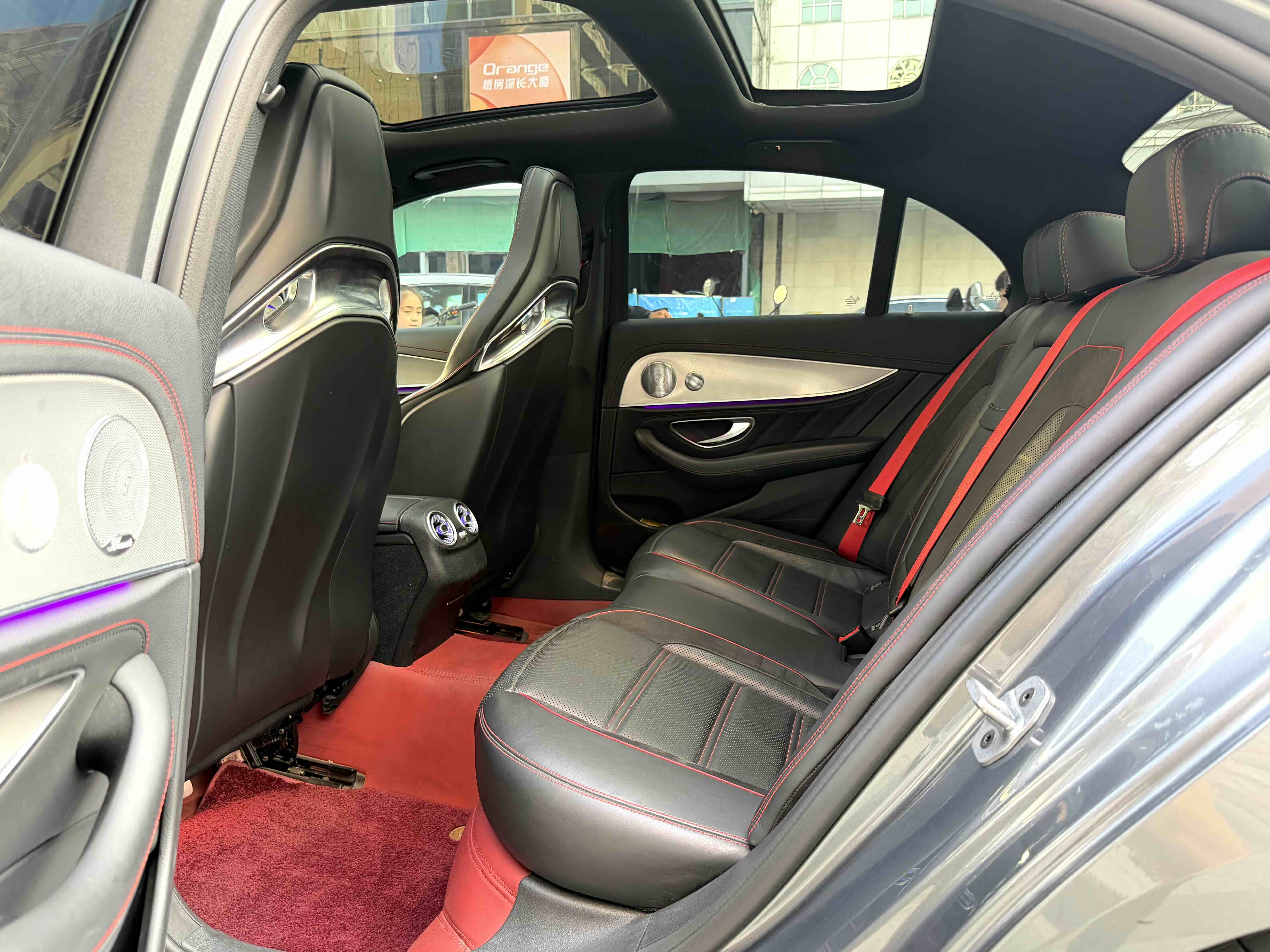 Mercedes-Benz E AMG 2020 صورة سيارة #9